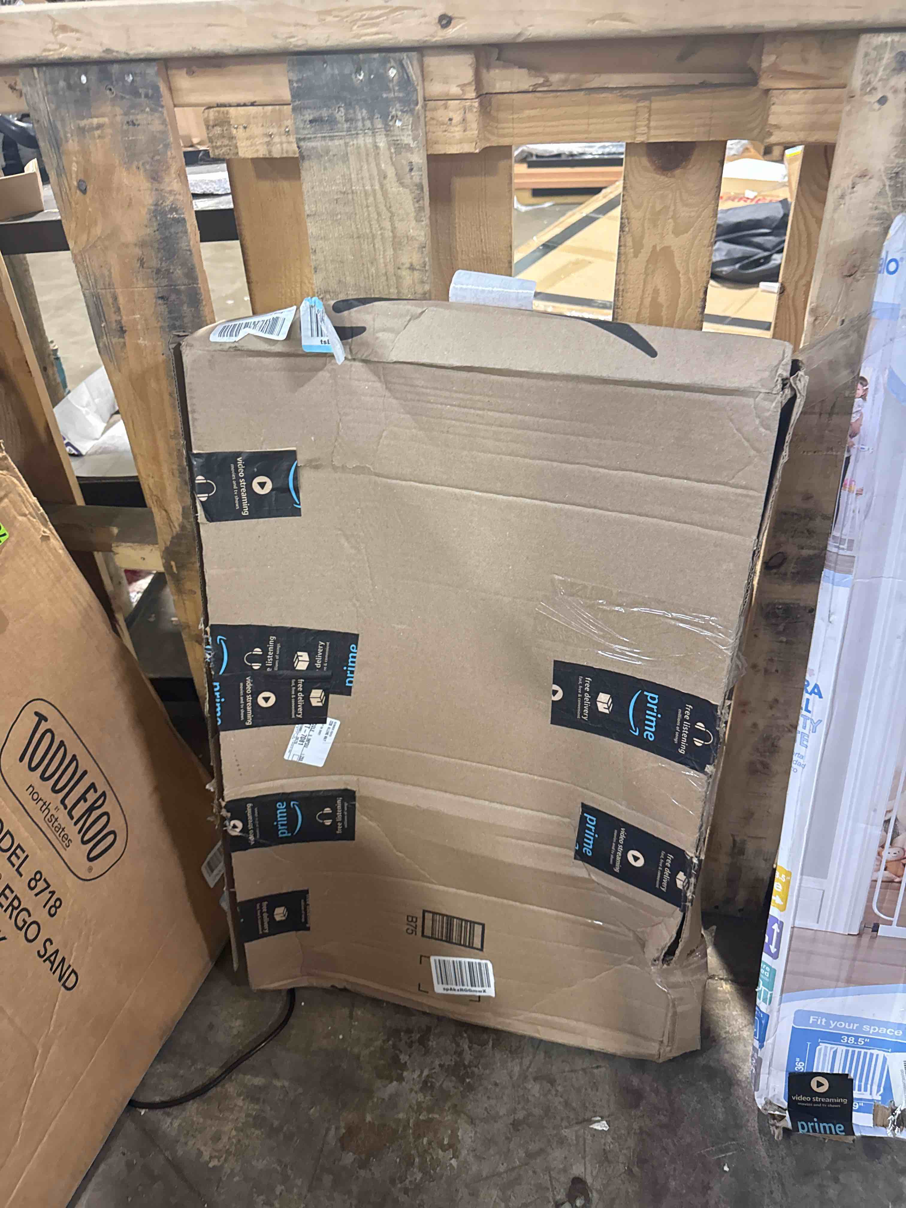 https://s3.amazonaws.com/lotting-images-prod/phillipi/PNK3542300_1753277637194.jpeg