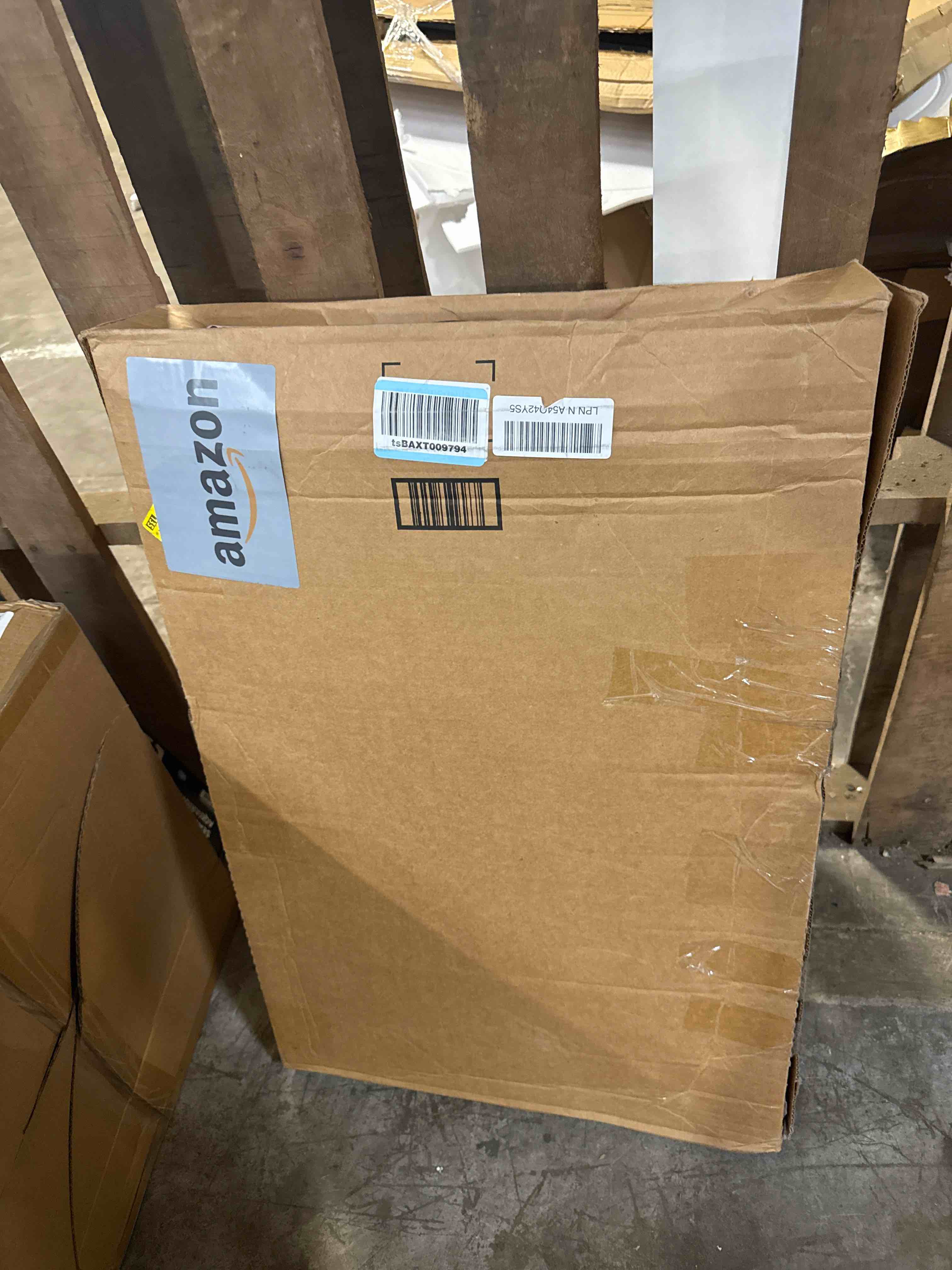 https://s3.amazonaws.com/lotting-images-prod/phillipi/PNK3542324_1753282436884.jpeg