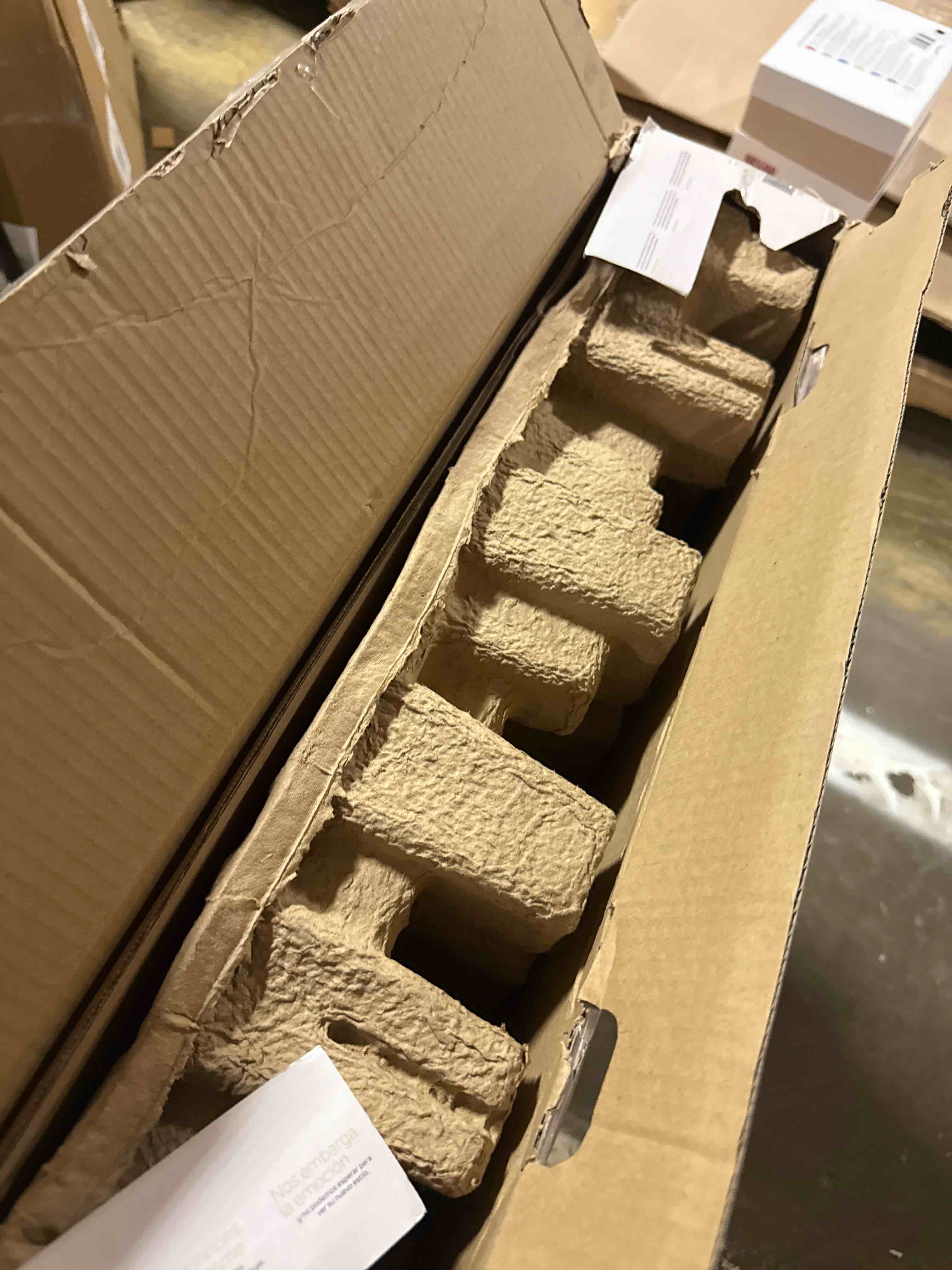 https://s3.amazonaws.com/lotting-images-prod/phillipi/PNK3542465_1753981492673.jpeg