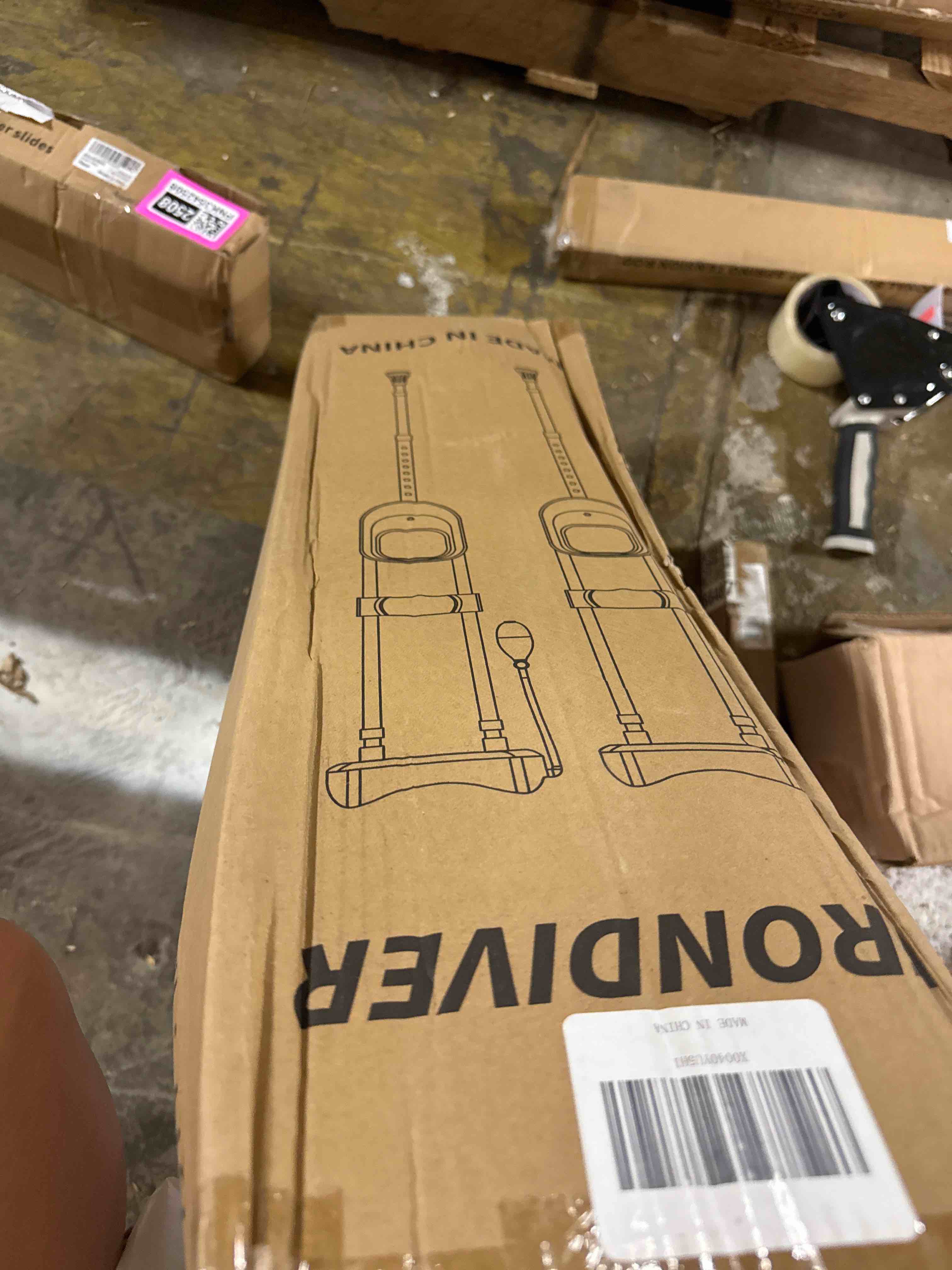 https://s3.amazonaws.com/lotting-images-prod/phillipi/PNK3542509_1753990092094.jpeg