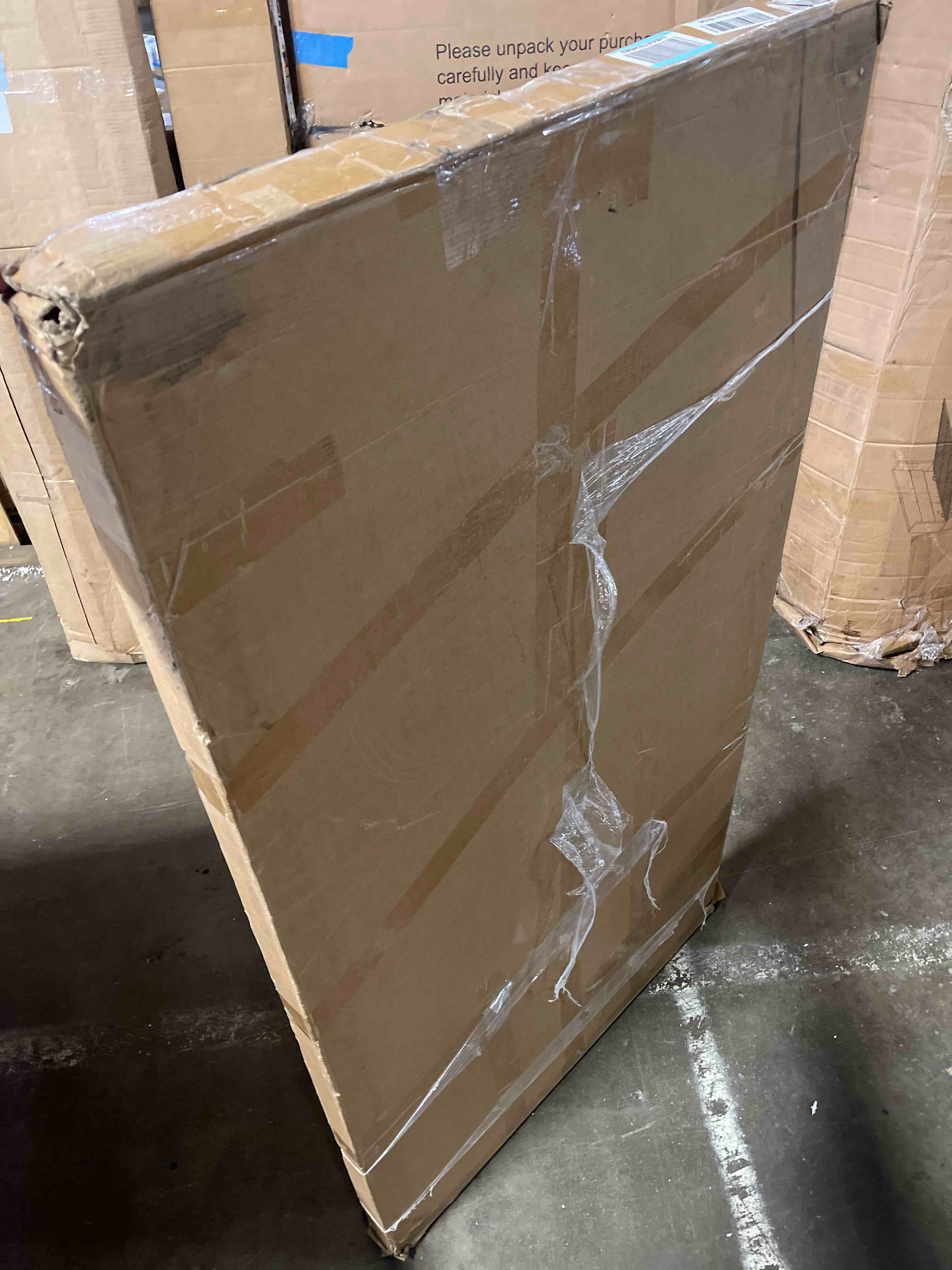 https://s3.amazonaws.com/lotting-images-prod/phillipi/PNK3542566_1752863434397.jpeg