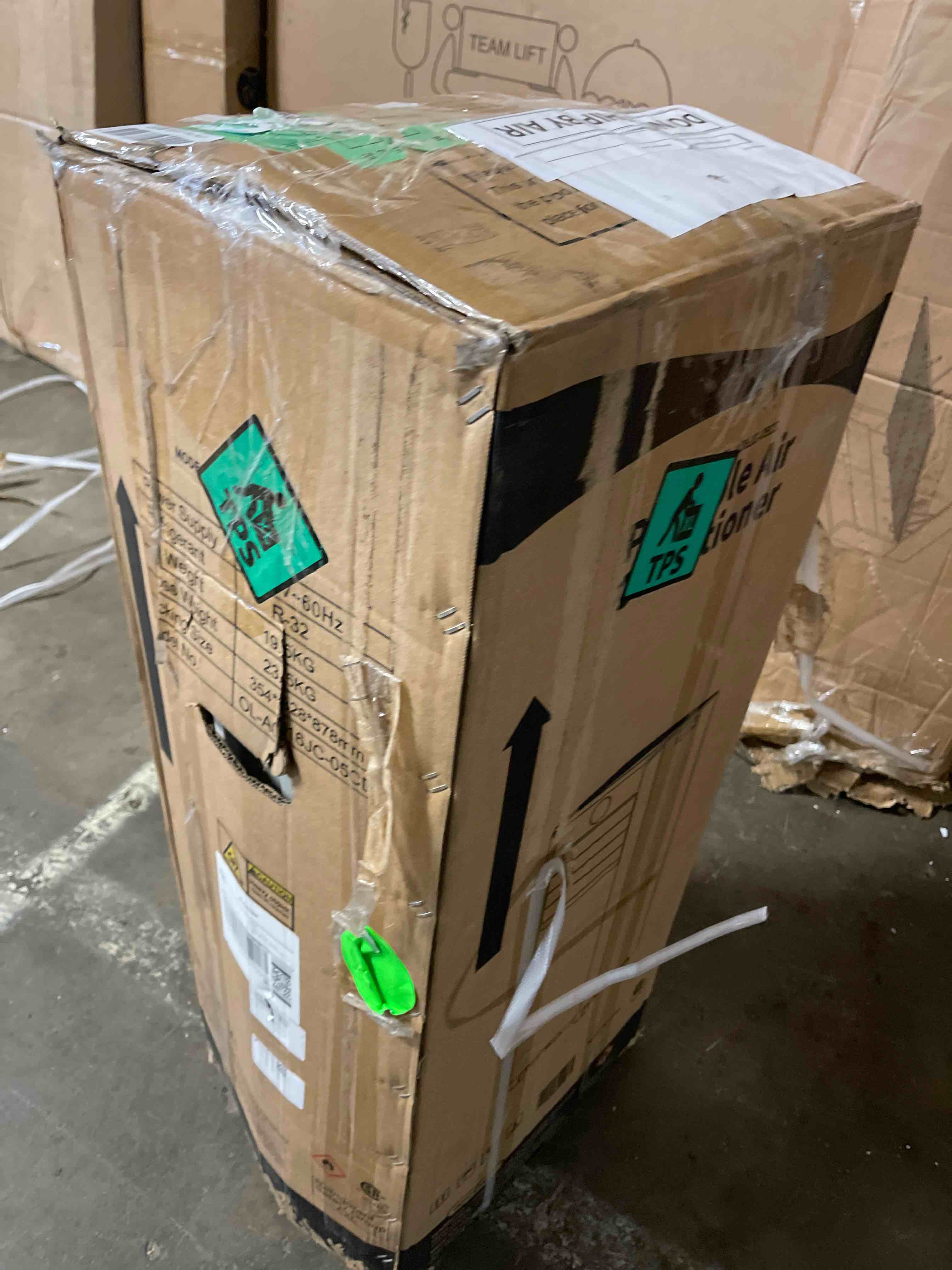 https://s3.amazonaws.com/lotting-images-prod/phillipi/PNK3542570_1752862232238.jpeg