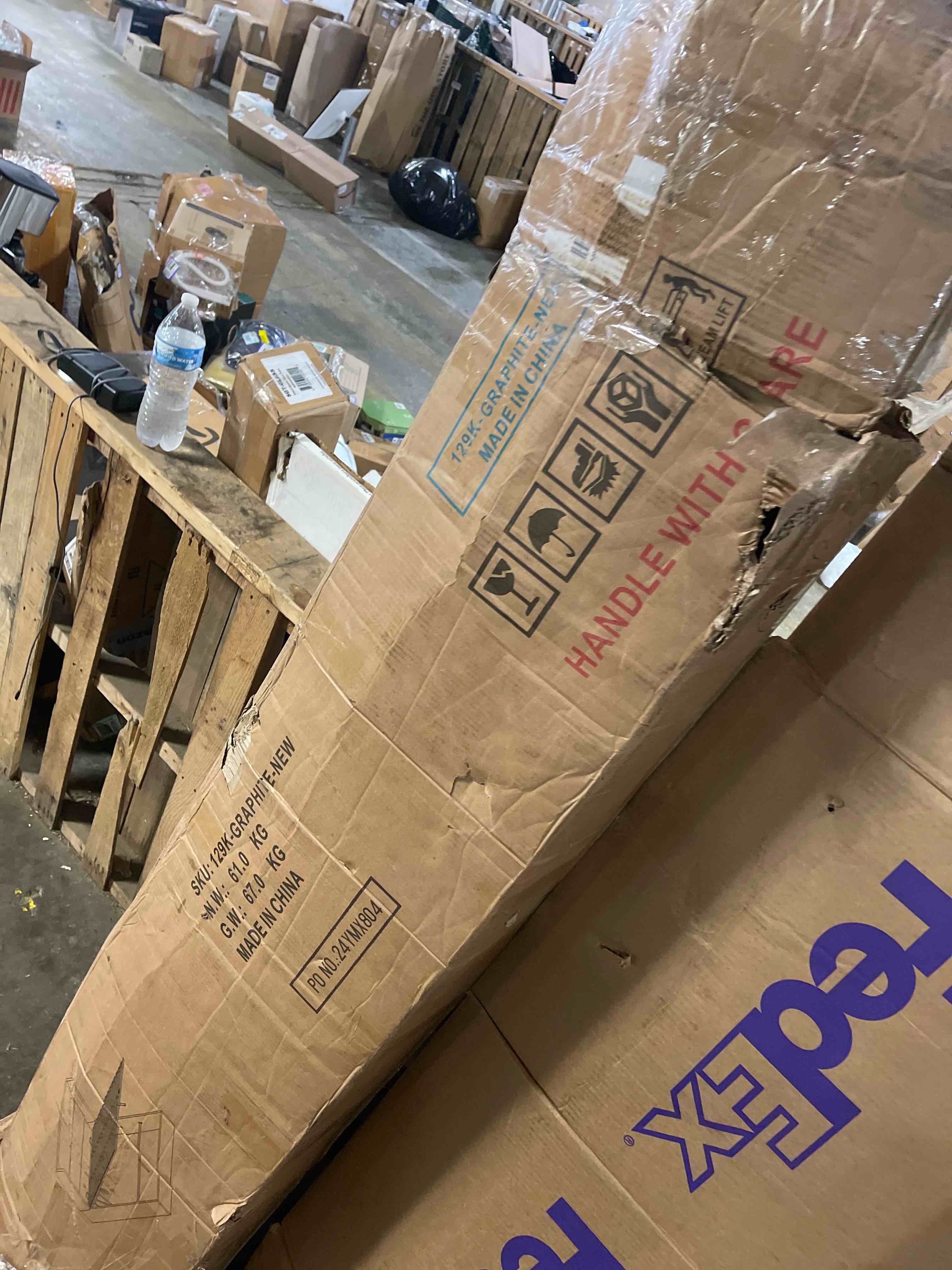 https://s3.amazonaws.com/lotting-images-prod/phillipi/PNK3542582_1752852832644.jpeg