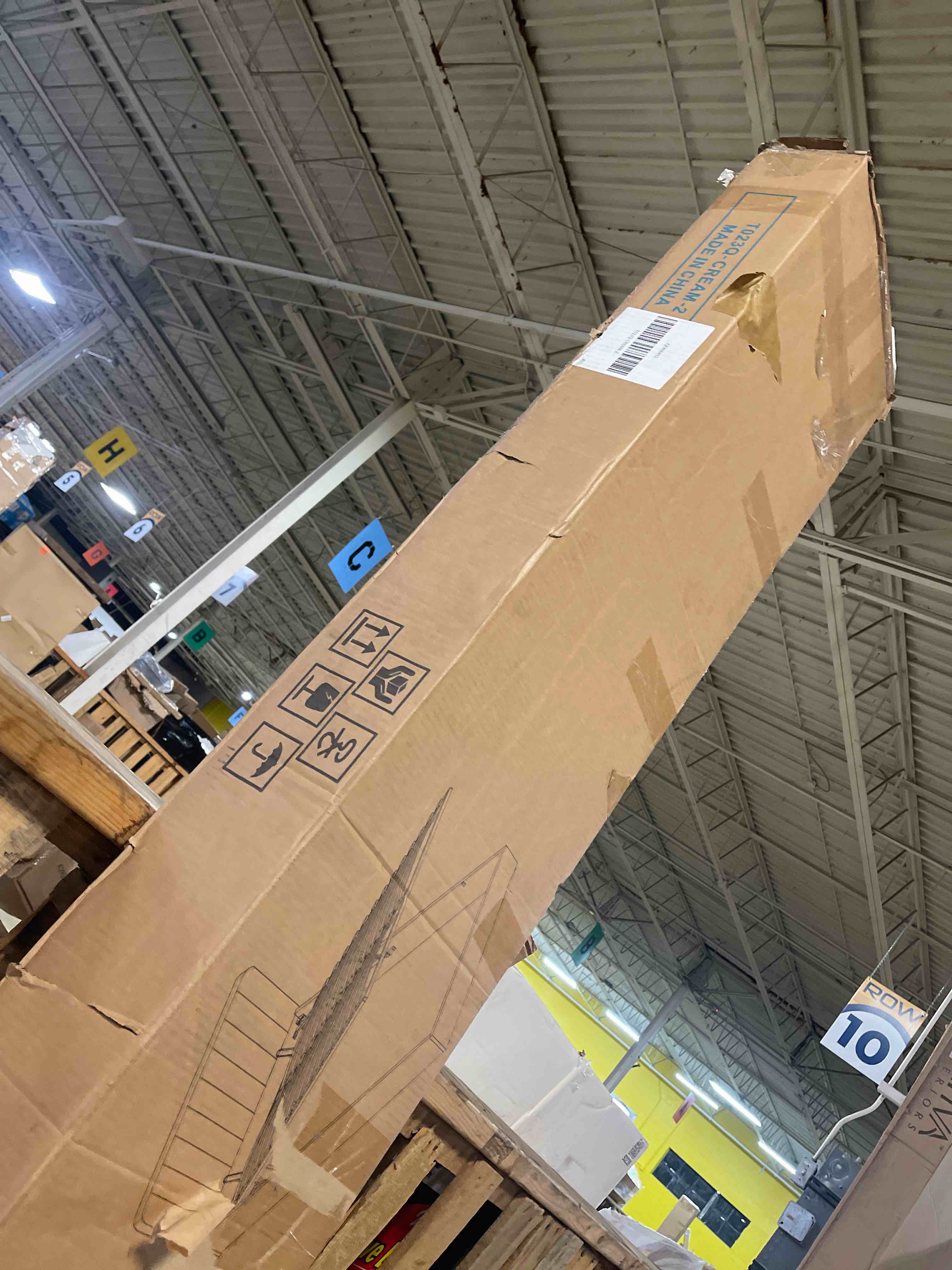 https://s3.amazonaws.com/lotting-images-prod/phillipi/PNK3542602_1752849326037.jpeg