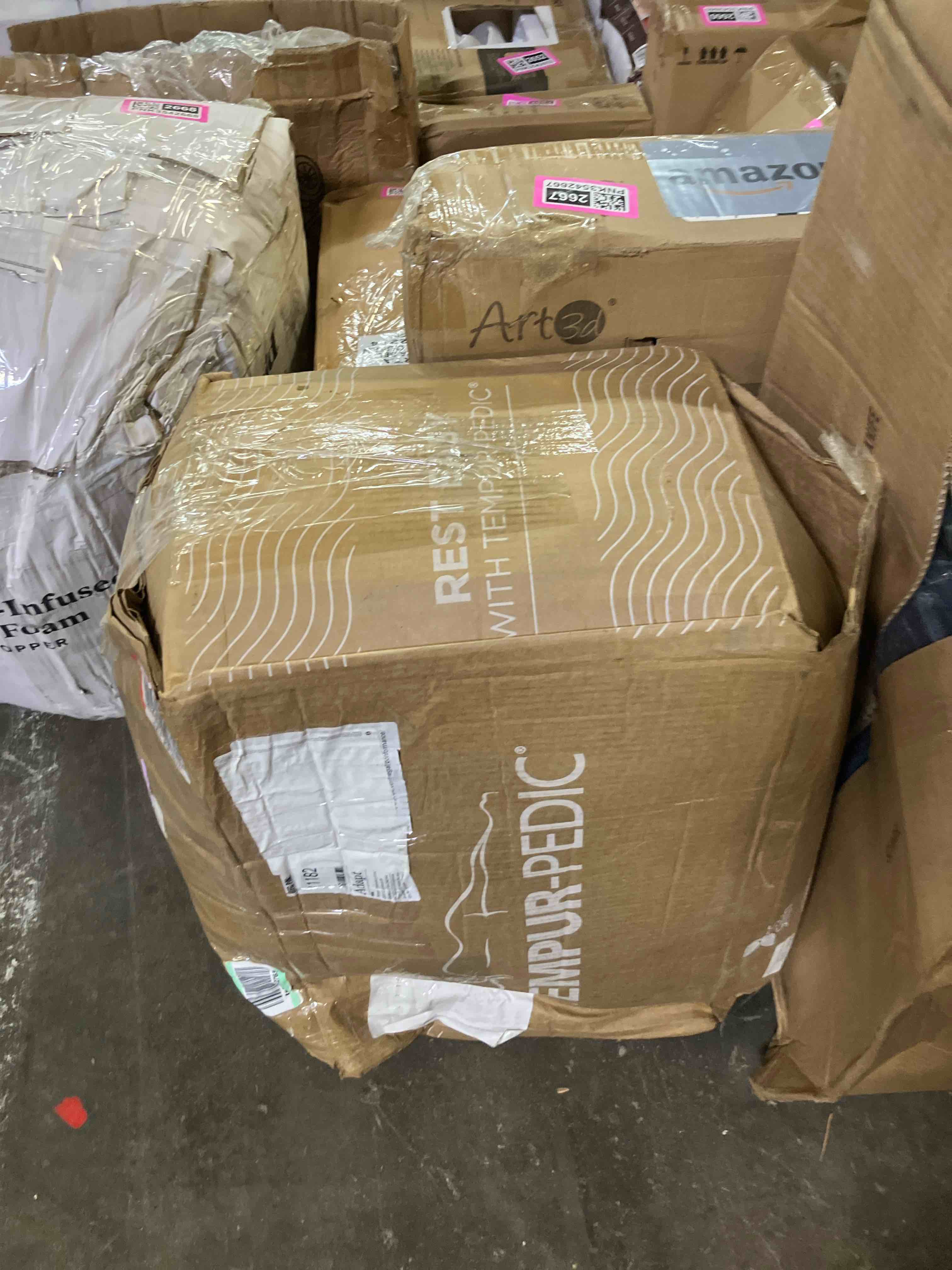 https://s3.amazonaws.com/lotting-images-prod/phillipi/PNK3542670_1753194103023.jpeg