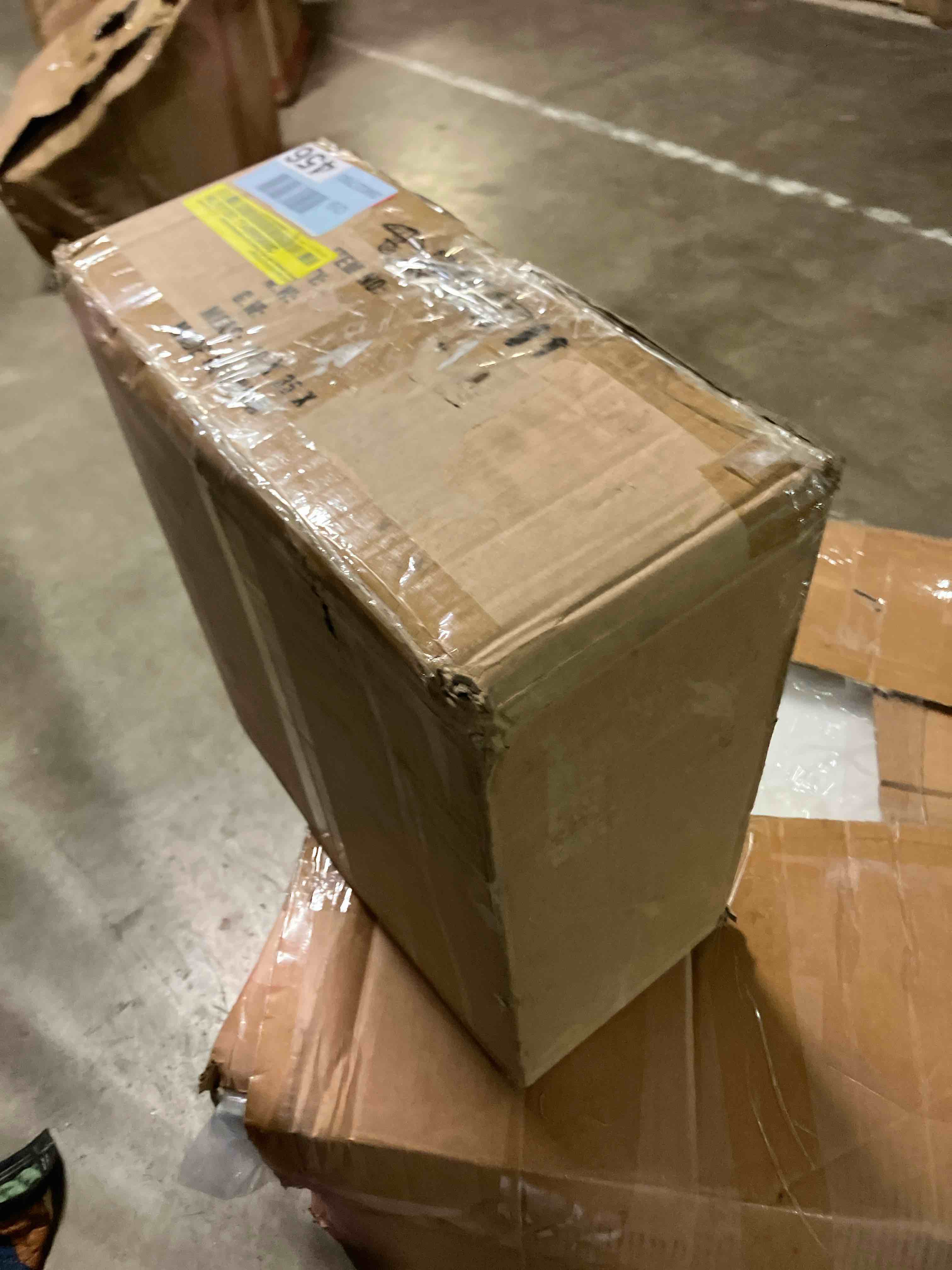 https://s3.amazonaws.com/lotting-images-prod/phillipi/PNK3542916_1753196805053.jpeg