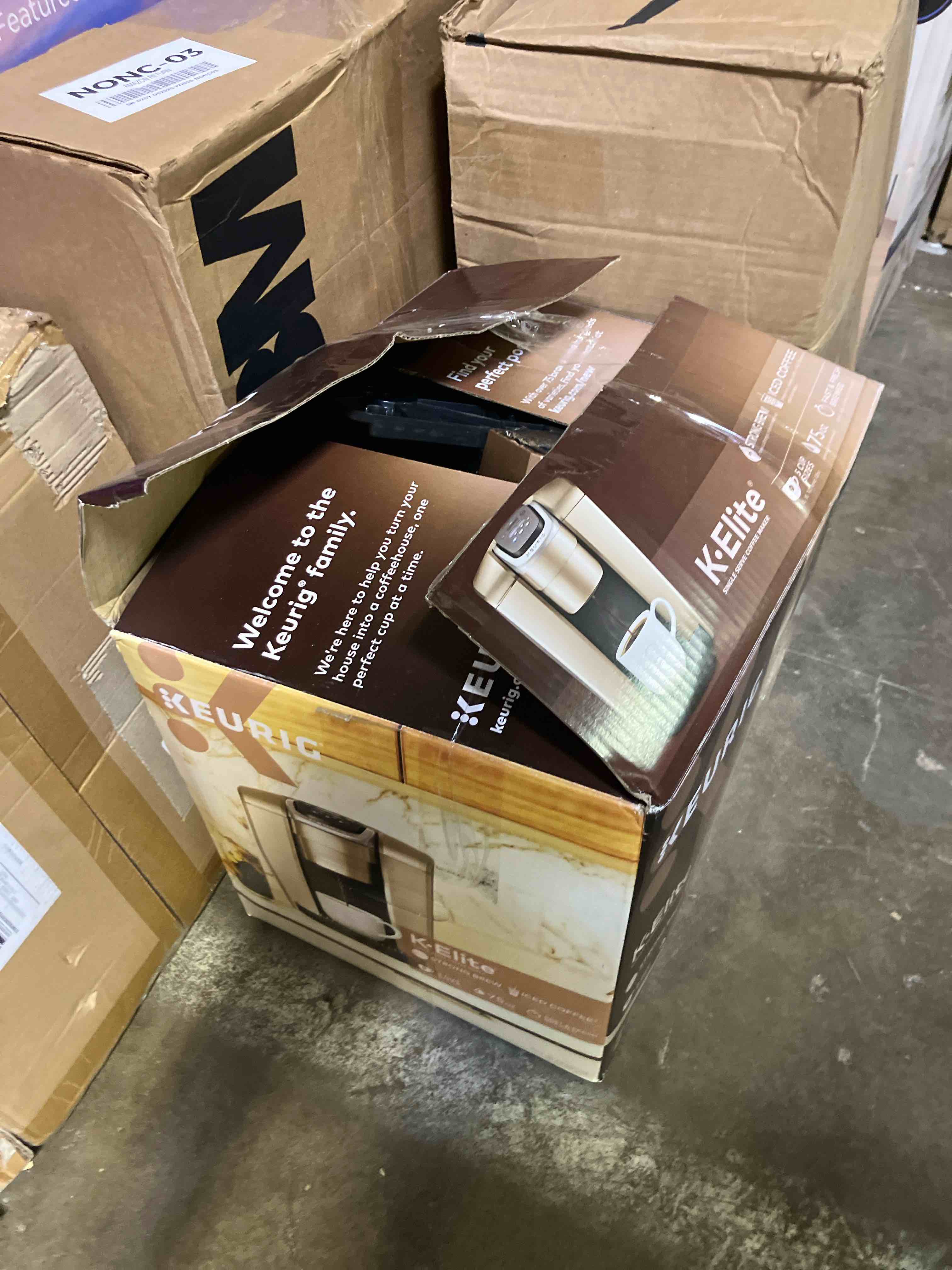 https://s3.amazonaws.com/lotting-images-prod/phillipi/PNK3543070_1753199125392.jpeg