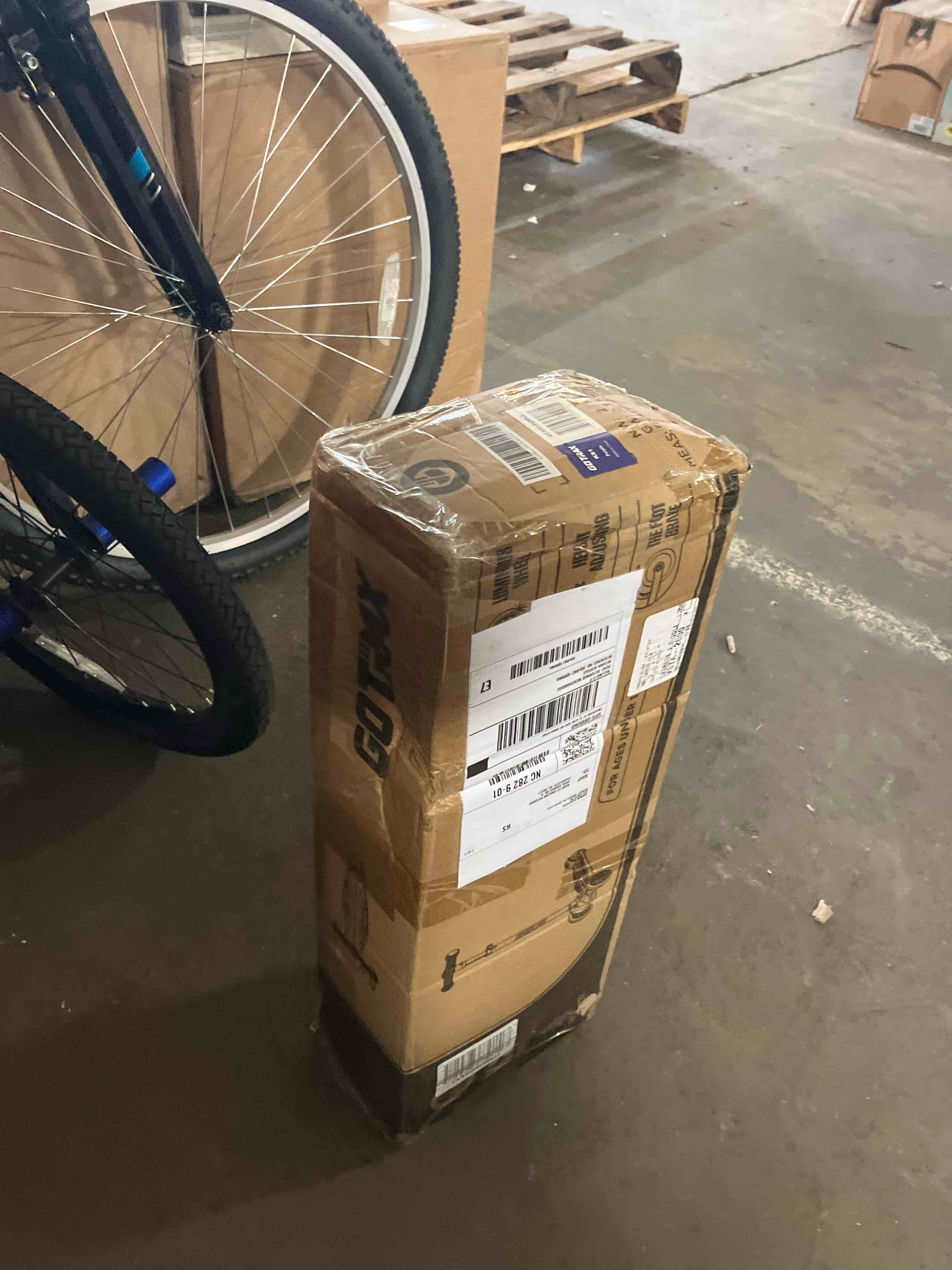 https://s3.amazonaws.com/lotting-images-prod/phillipi/PNK3543208_1753202257348.jpeg