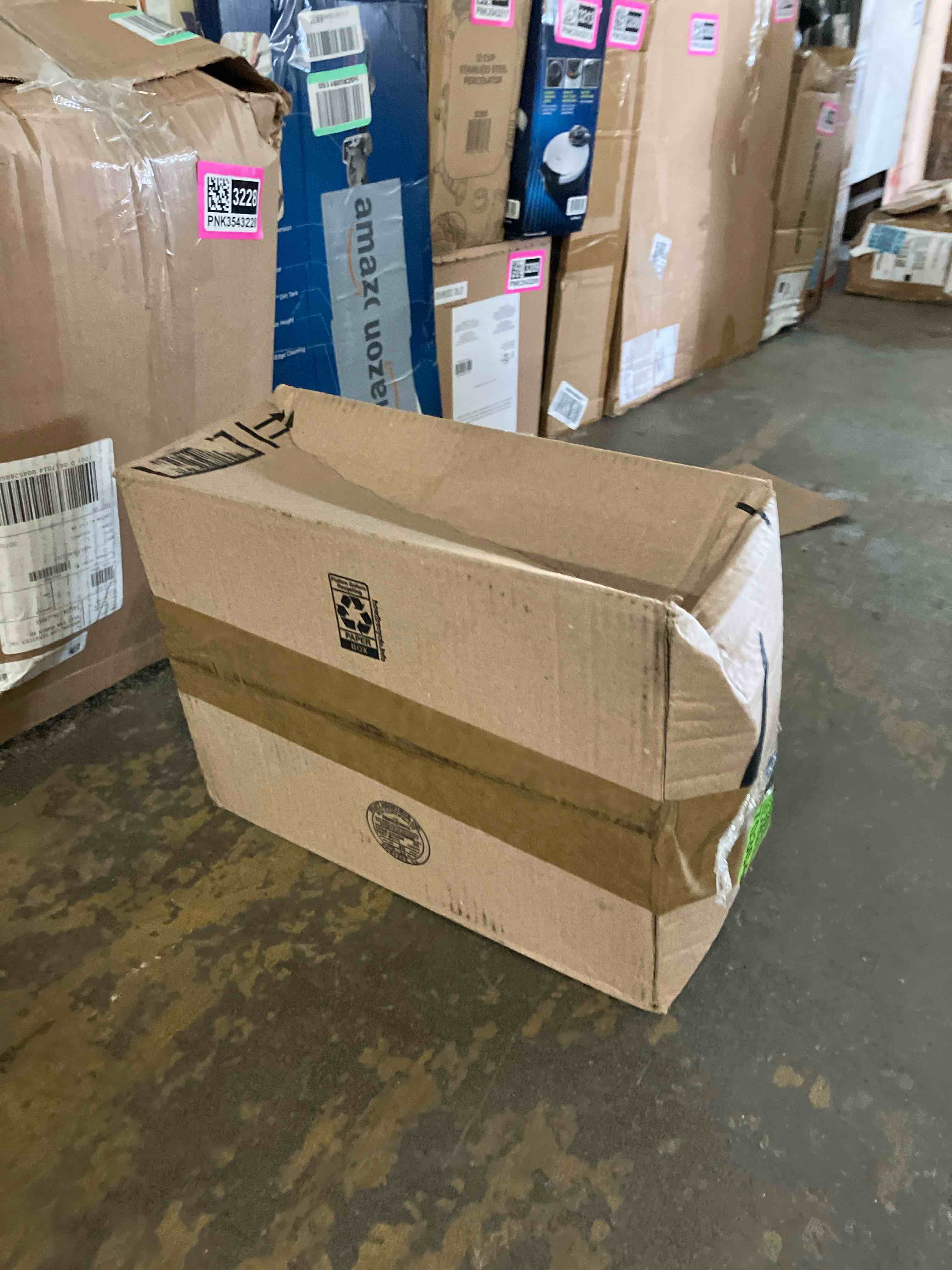 https://s3.amazonaws.com/lotting-images-prod/phillipi/PNK3543232_1753211154525.jpeg