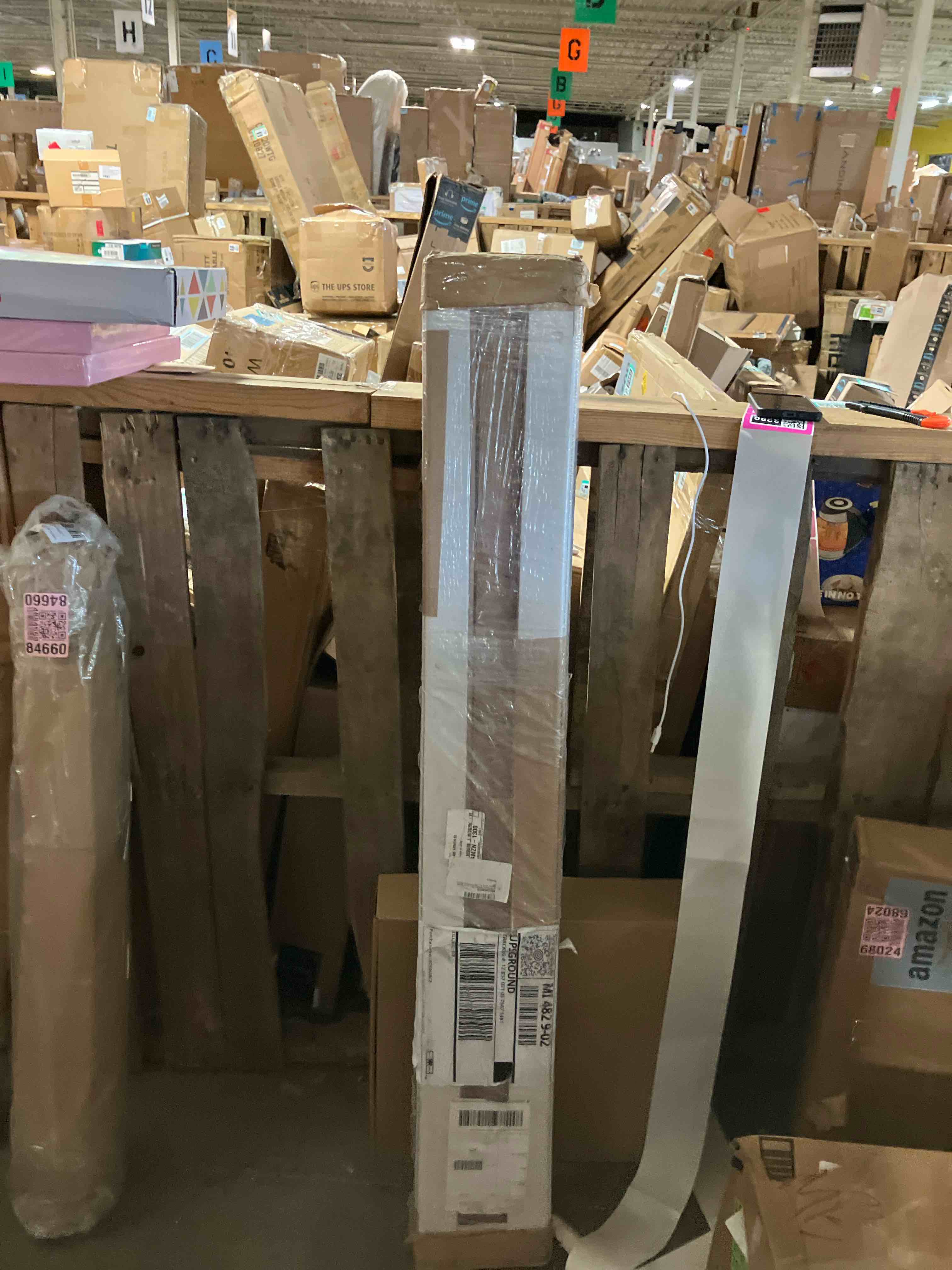 https://s3.amazonaws.com/lotting-images-prod/phillipi/PNK3543280_1753275503501.jpeg