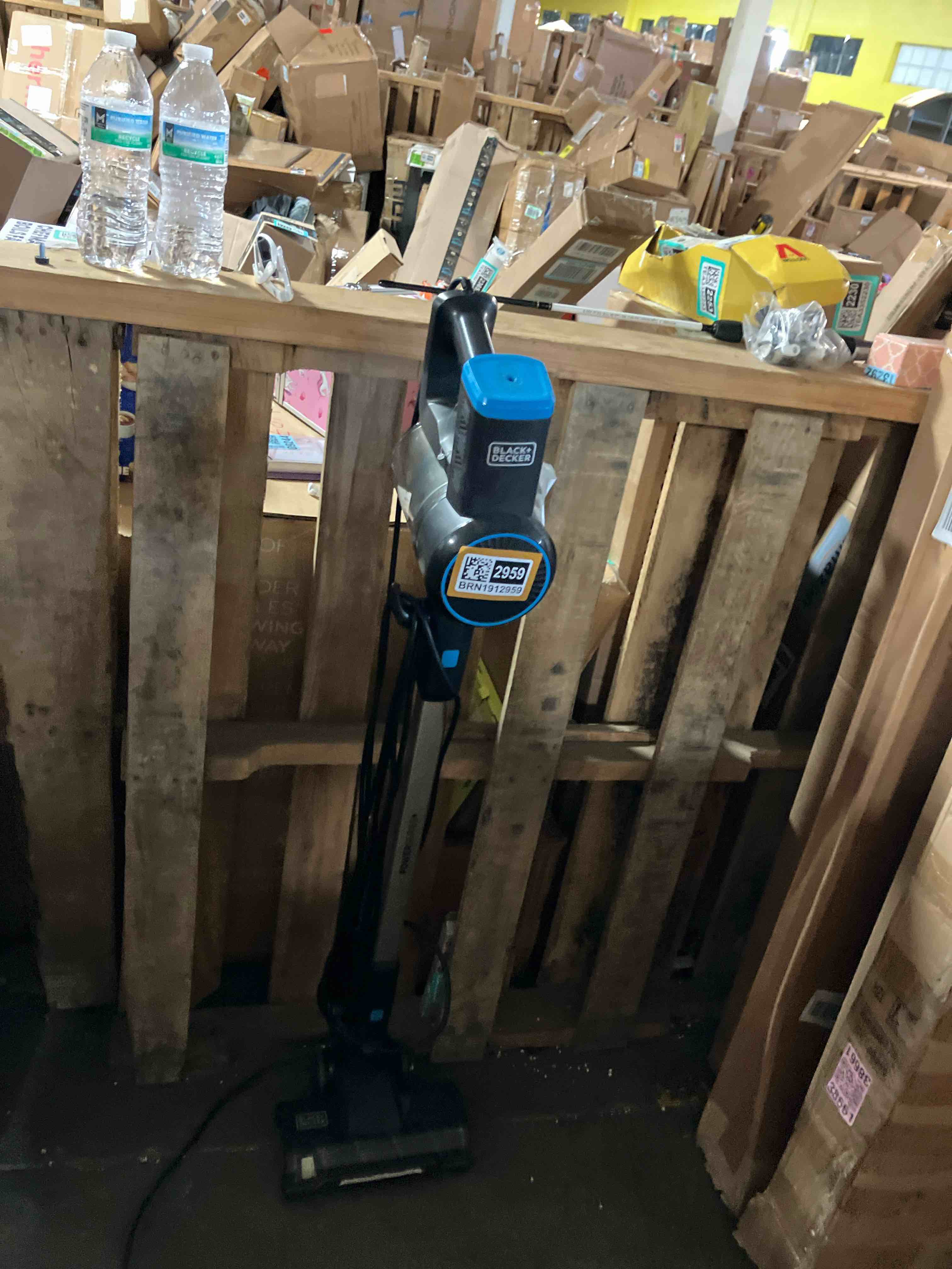 https://s3.amazonaws.com/lotting-images-prod/phillipi/PNK3543287_1753277328912.jpeg
