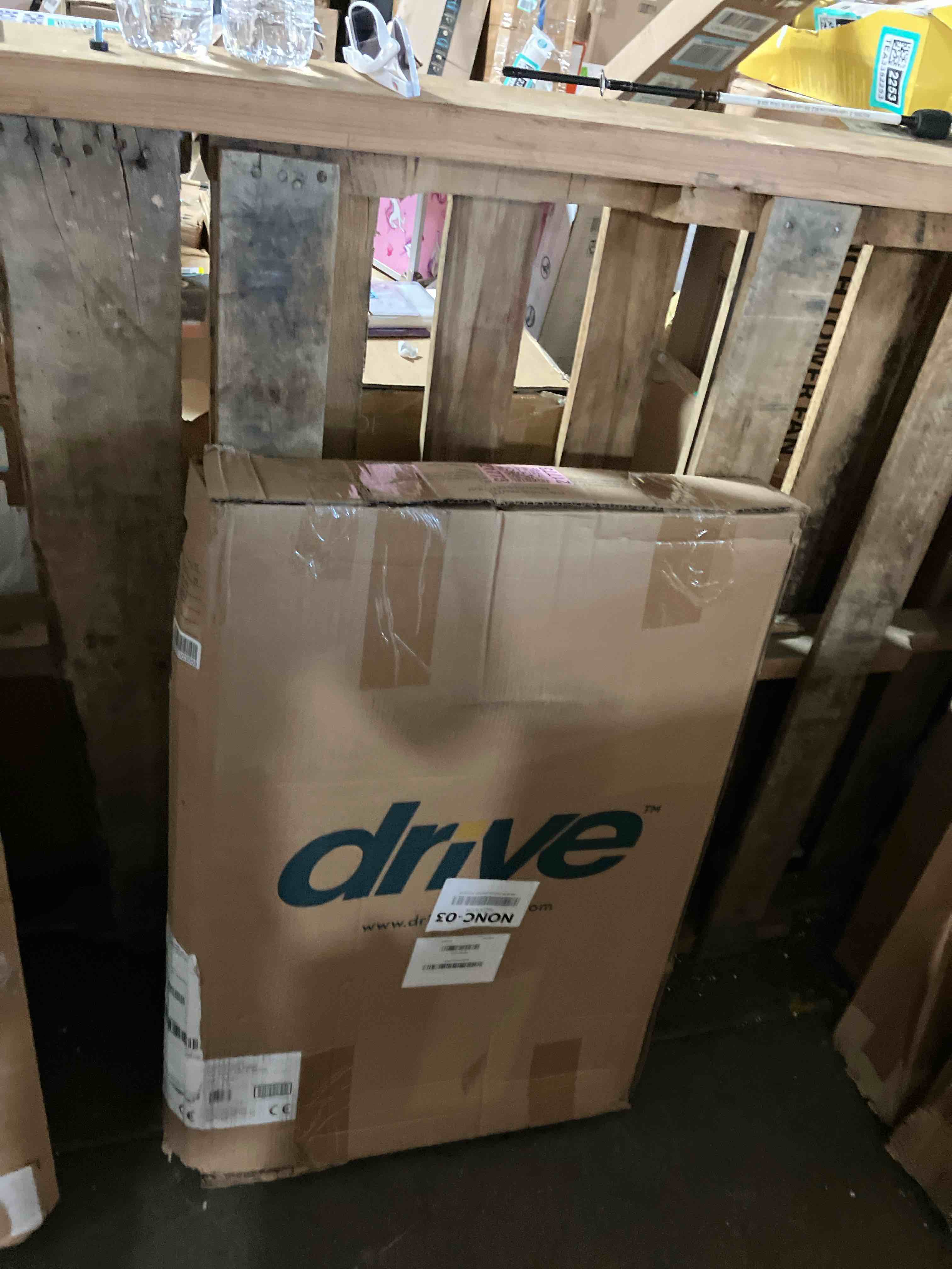 https://s3.amazonaws.com/lotting-images-prod/phillipi/PNK3543289_1753277939981.jpeg