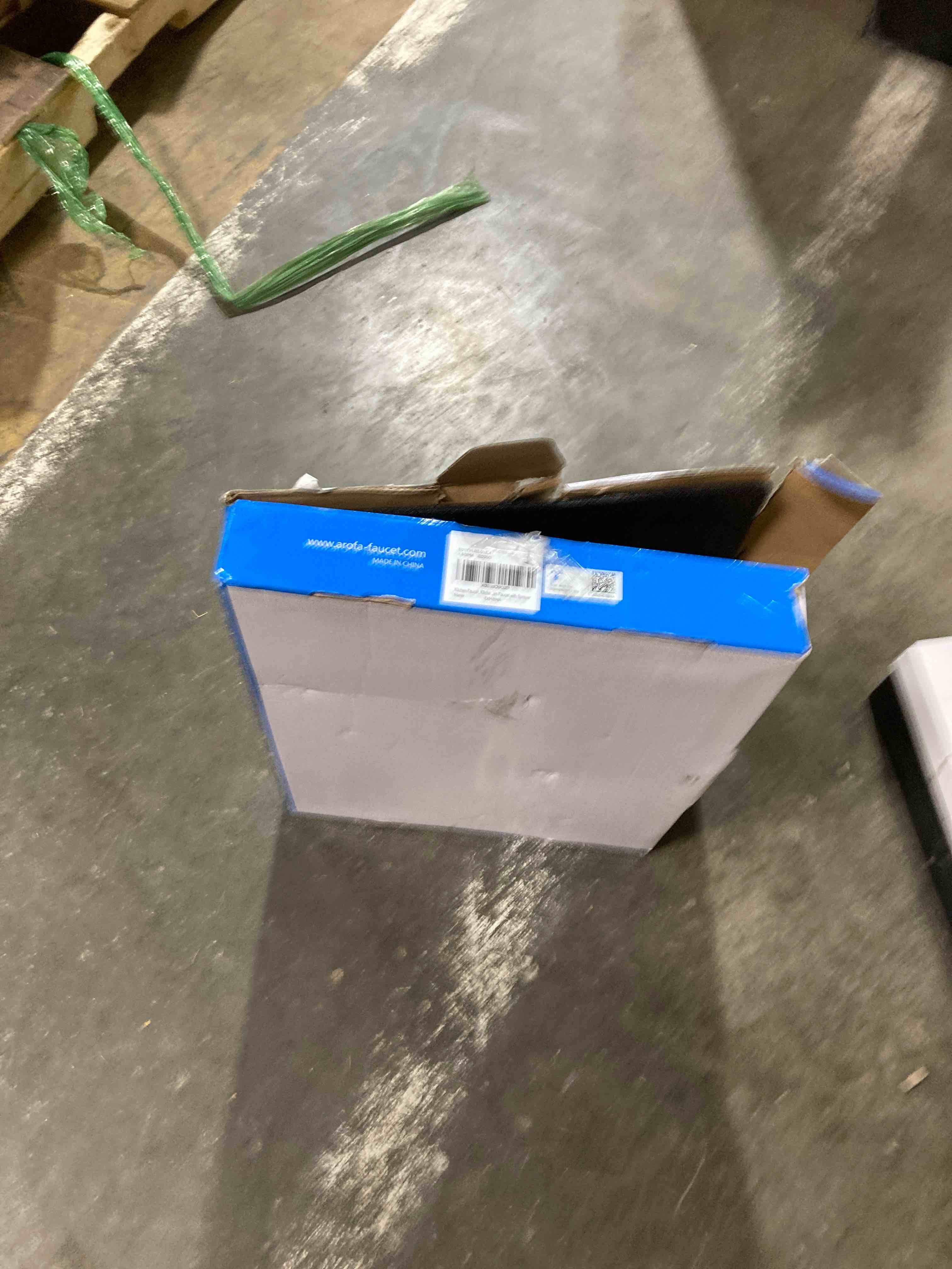 https://s3.amazonaws.com/lotting-images-prod/phillipi/PNK3543388_1753202172244.jpeg