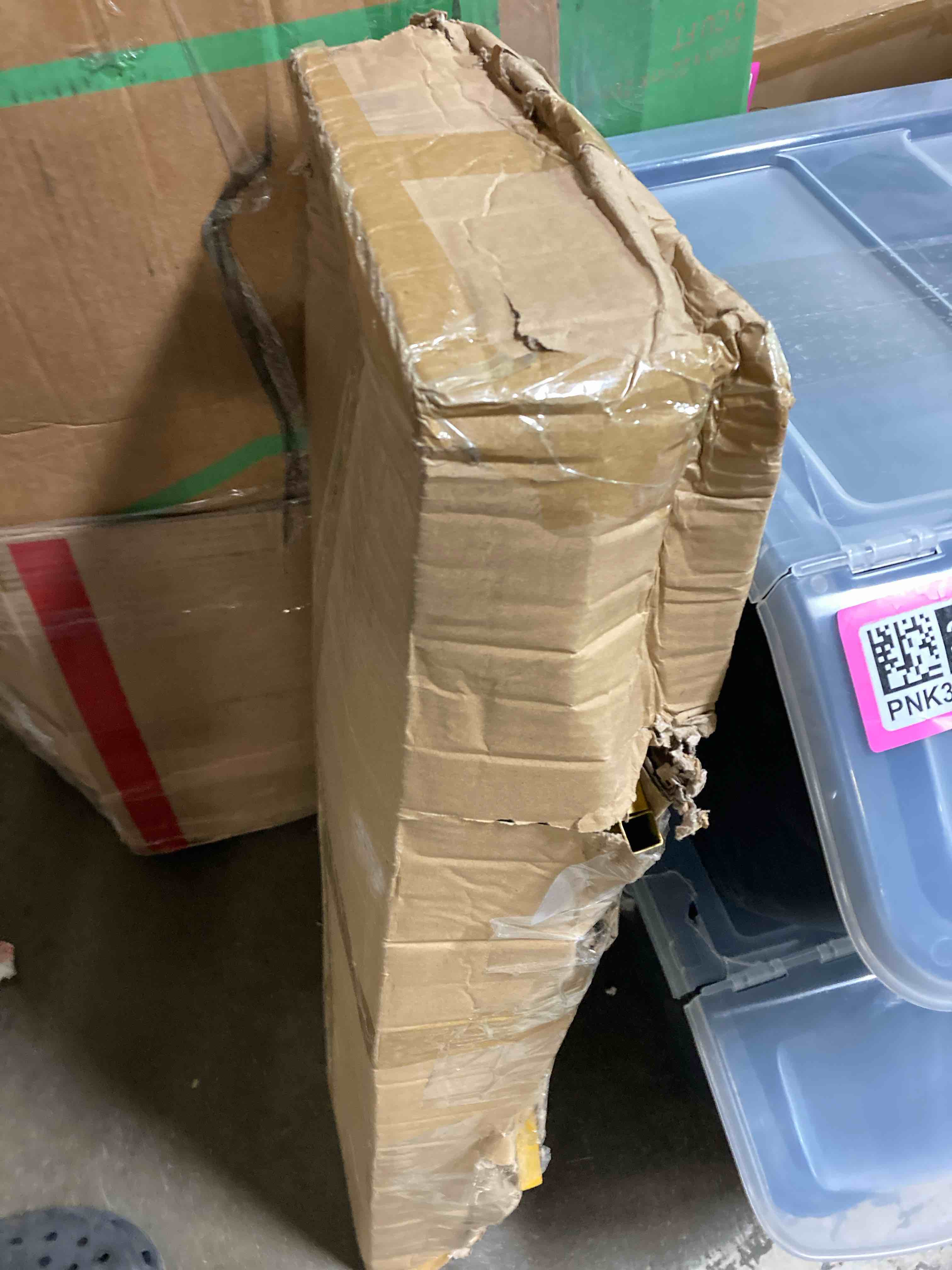 https://s3.amazonaws.com/lotting-images-prod/phillipi/PNK3543500_1753299389792.jpeg