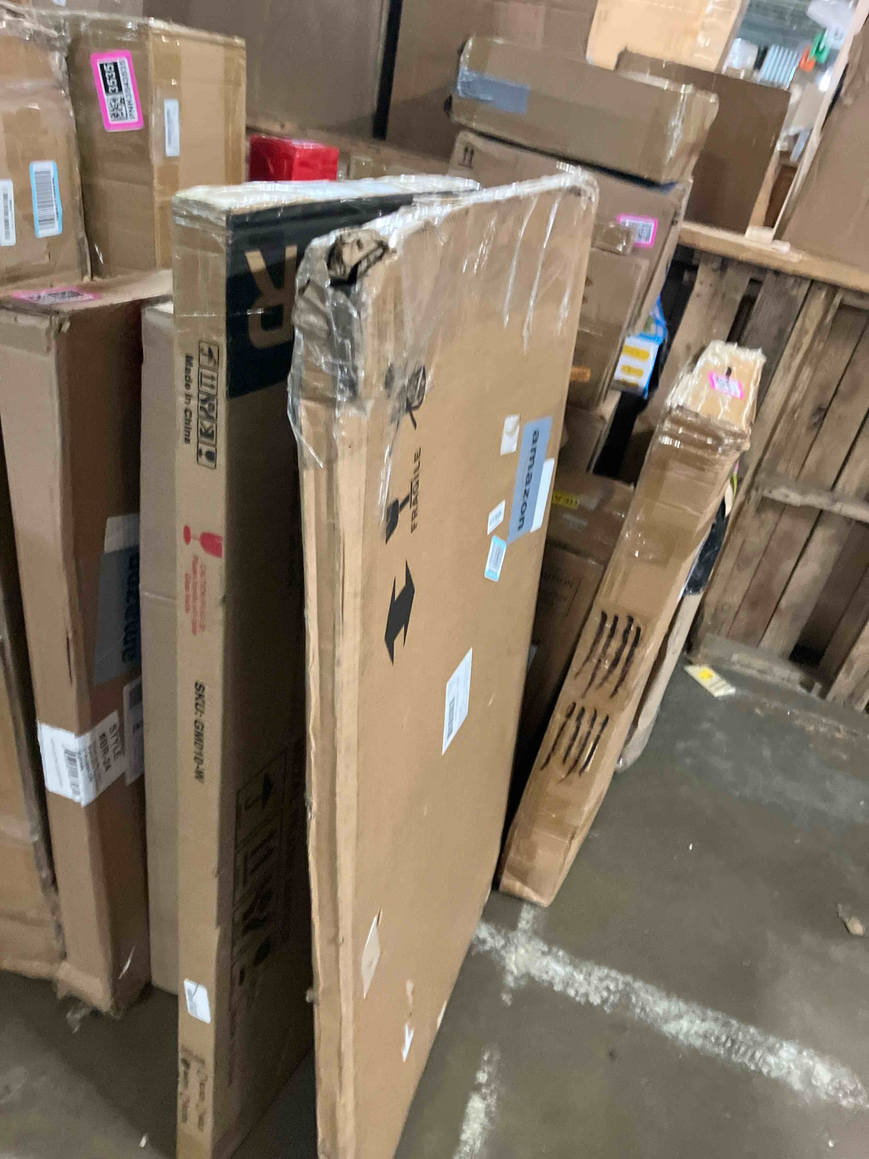 https://s3.amazonaws.com/lotting-images-prod/phillipi/PNK3543562_1753366310420.jpeg