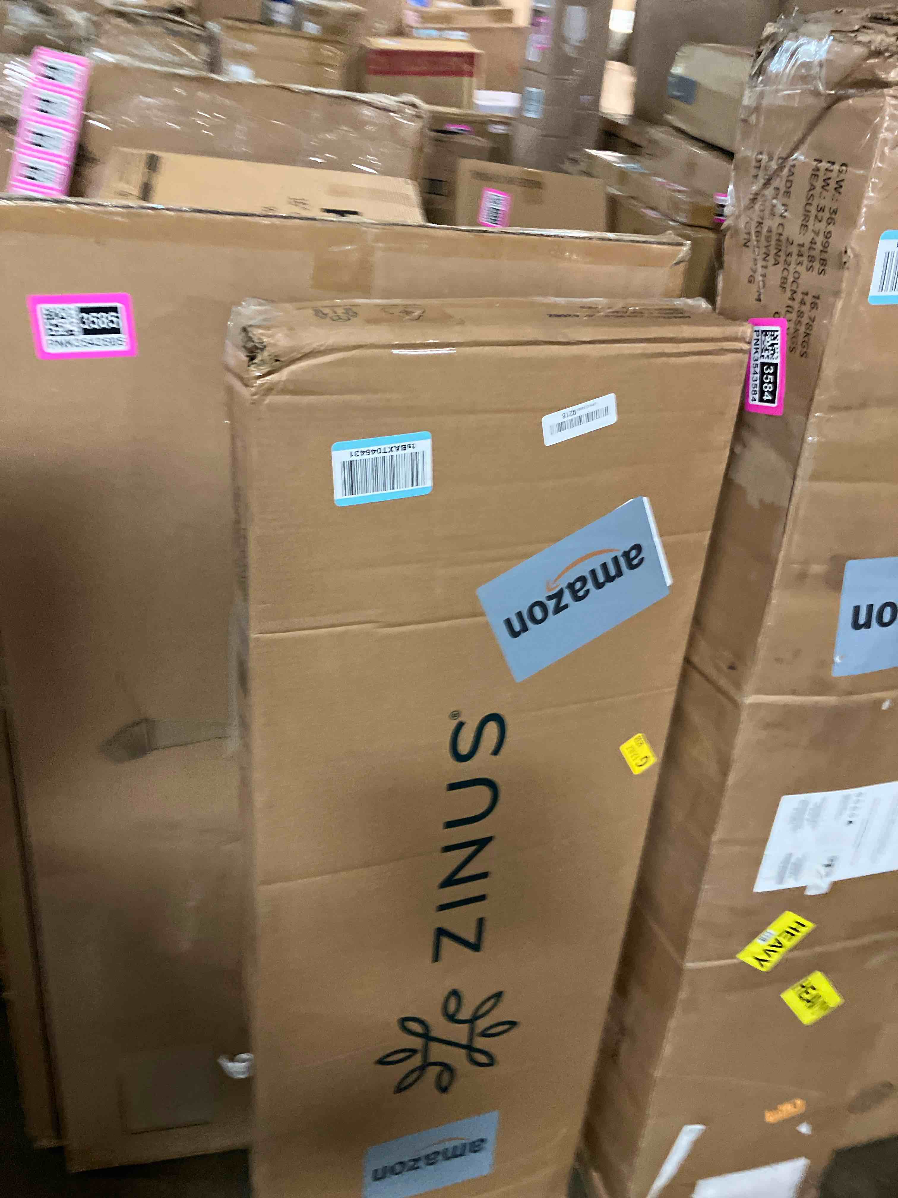 https://s3.amazonaws.com/lotting-images-prod/phillipi/PNK3543583_1753369657040.jpeg