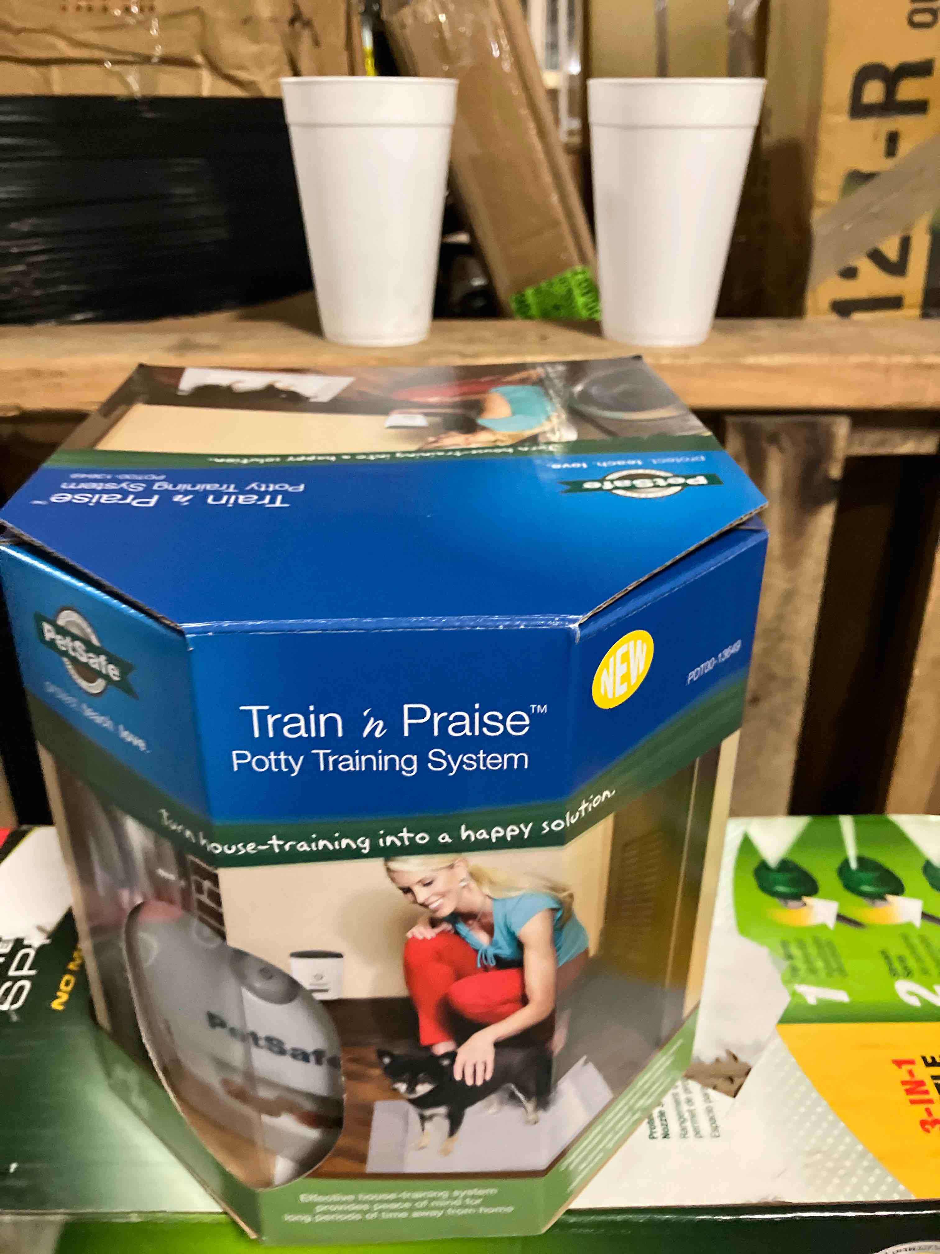 https://s3.amazonaws.com/lotting-images-prod/phillipi/PNK3543621_1753372172133.jpeg