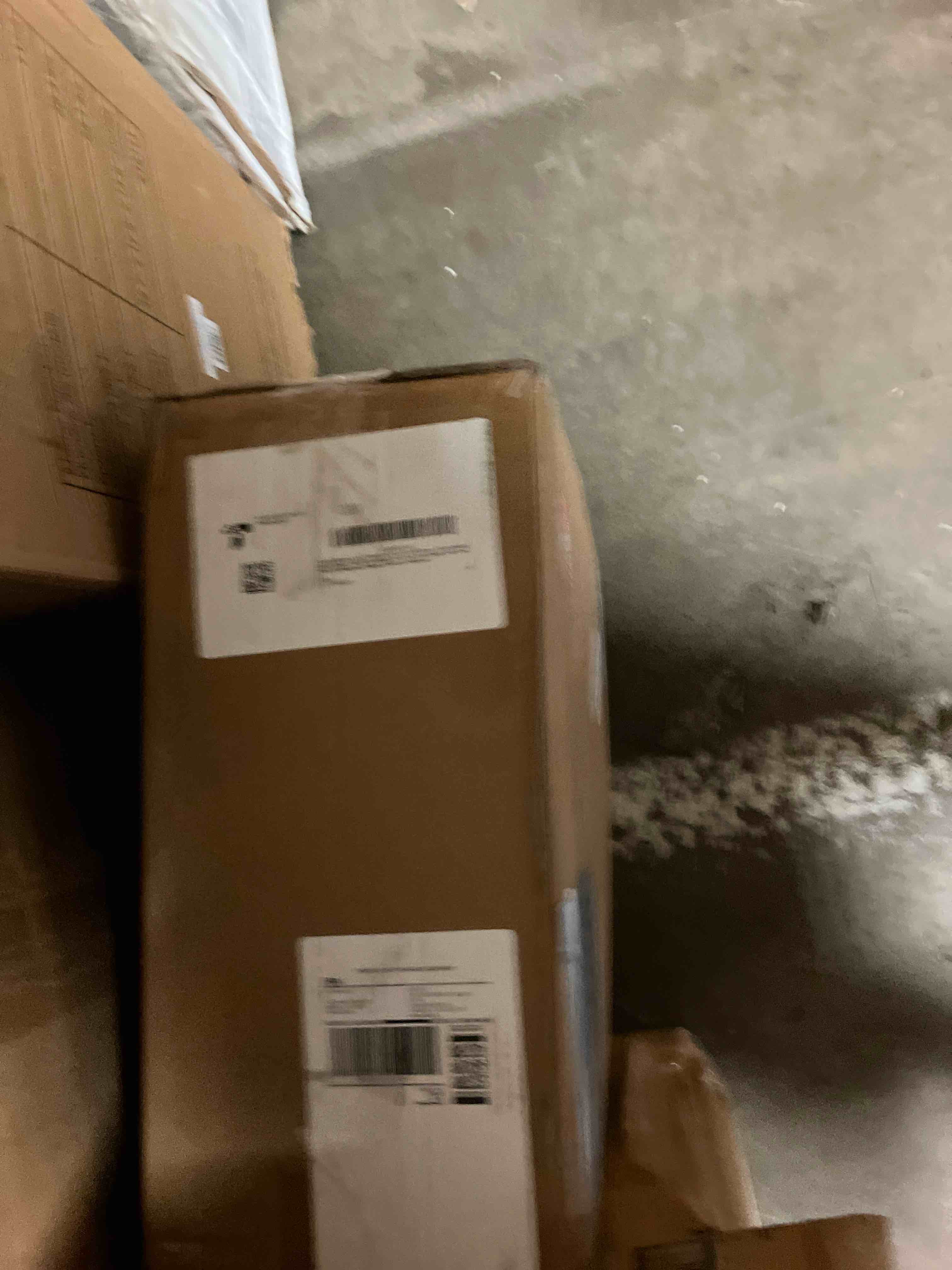 https://s3.amazonaws.com/lotting-images-prod/phillipi/PNK3543624_1753372235231.jpeg