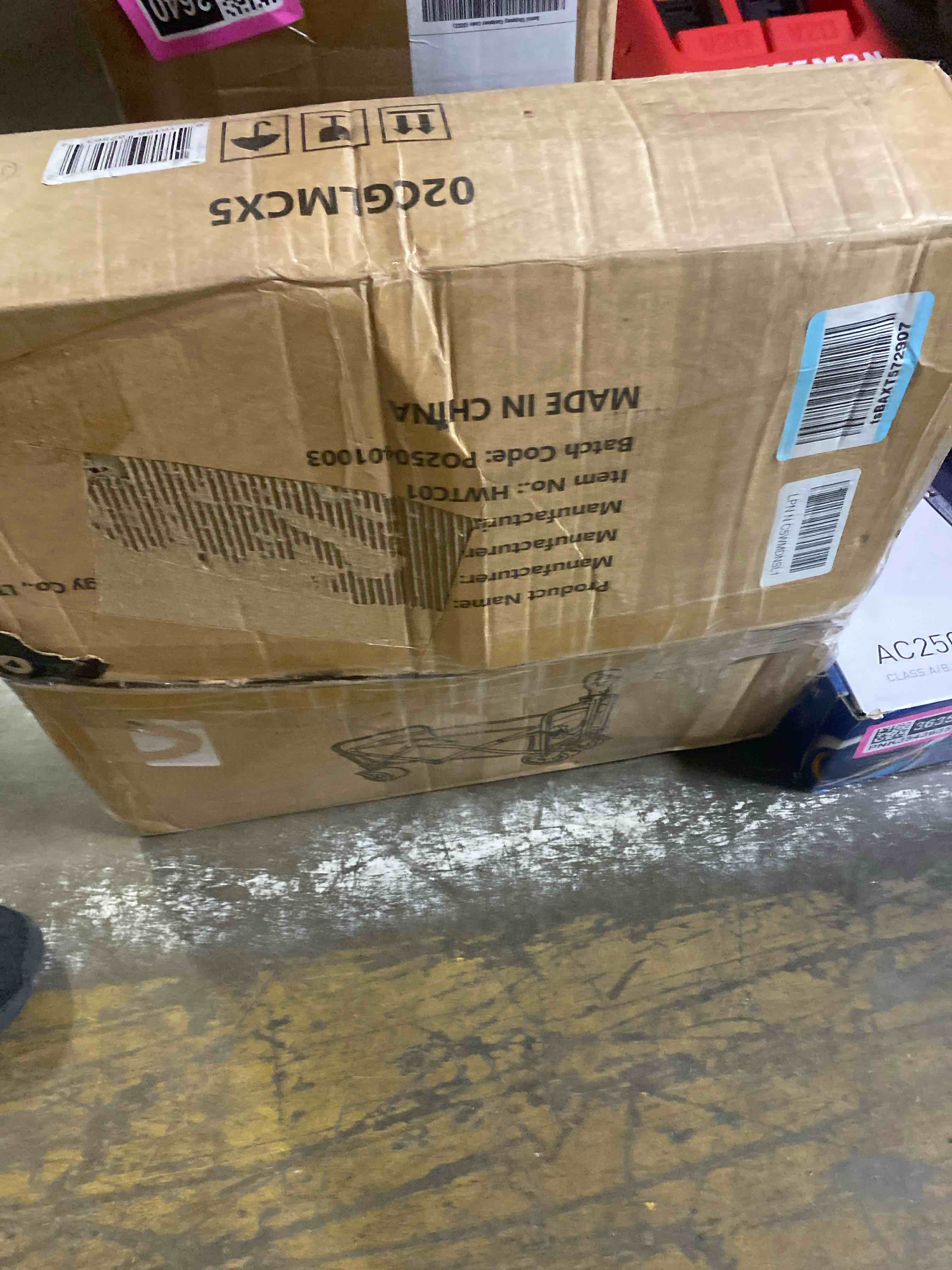 https://s3.amazonaws.com/lotting-images-prod/phillipi/PNK3543641_1753368876172.jpeg