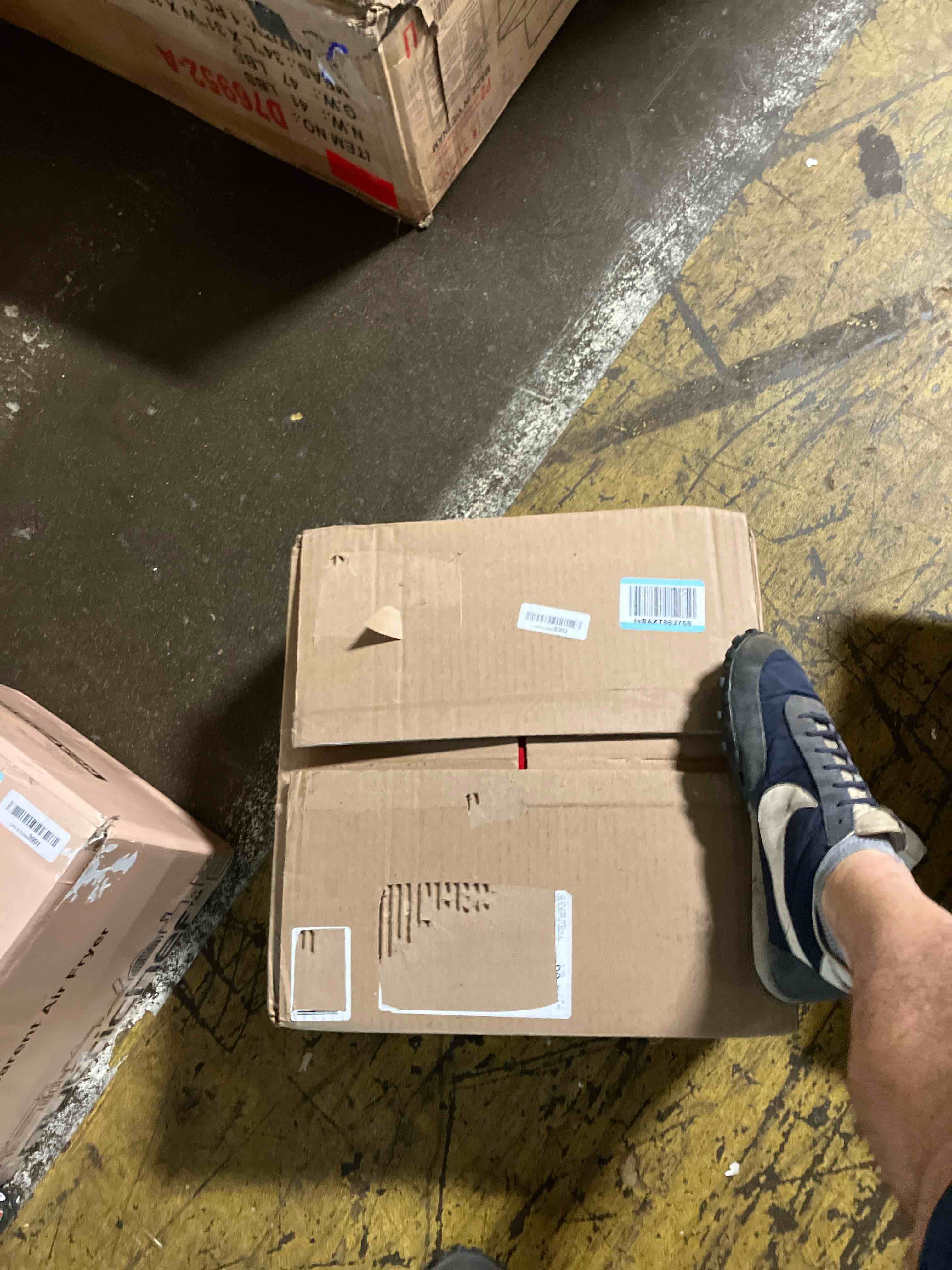 https://s3.amazonaws.com/lotting-images-prod/phillipi/PNK3543820_1753722018272.jpeg