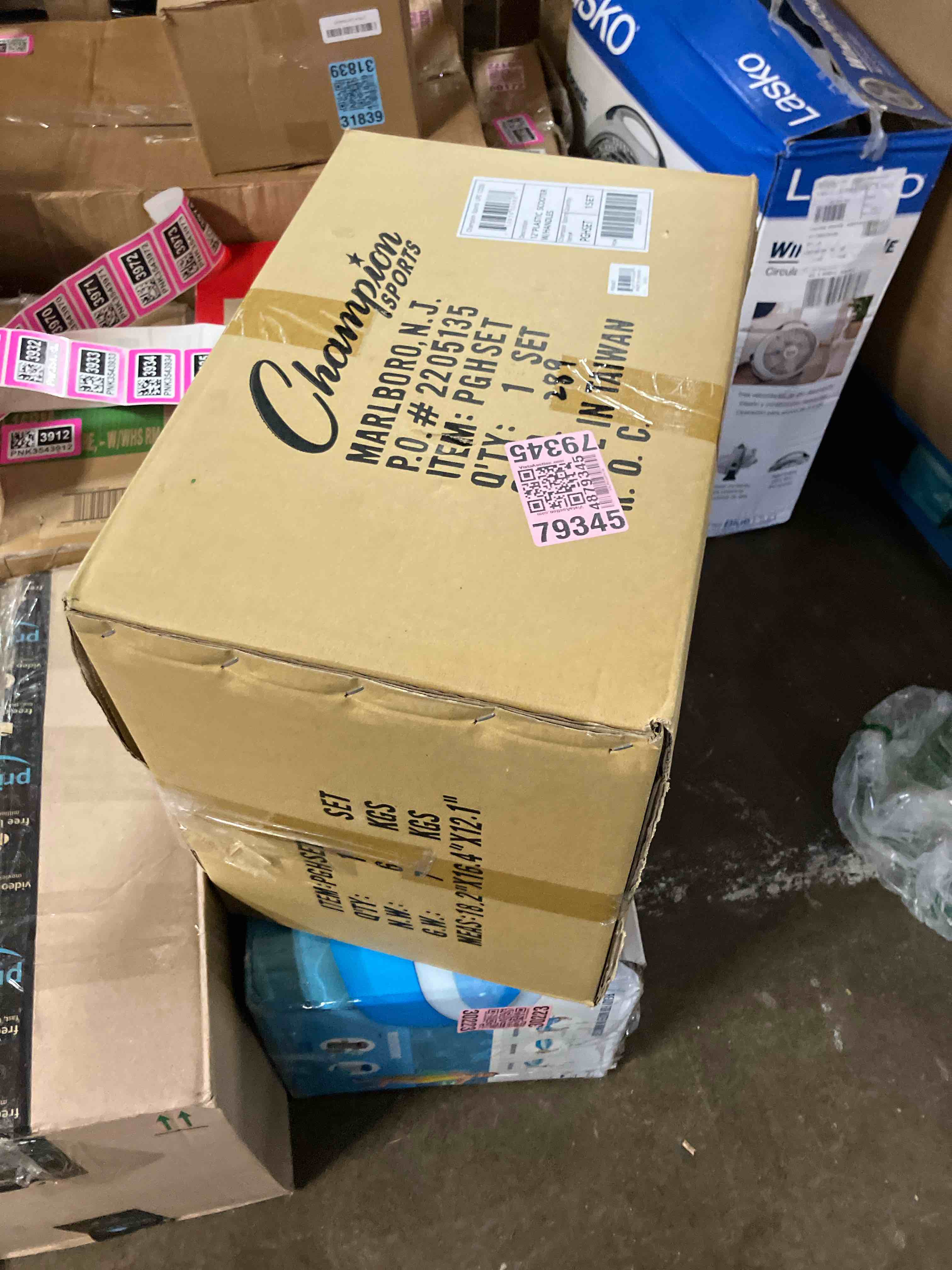 https://s3.amazonaws.com/lotting-images-prod/phillipi/PNK3543920_1753897680986.jpeg