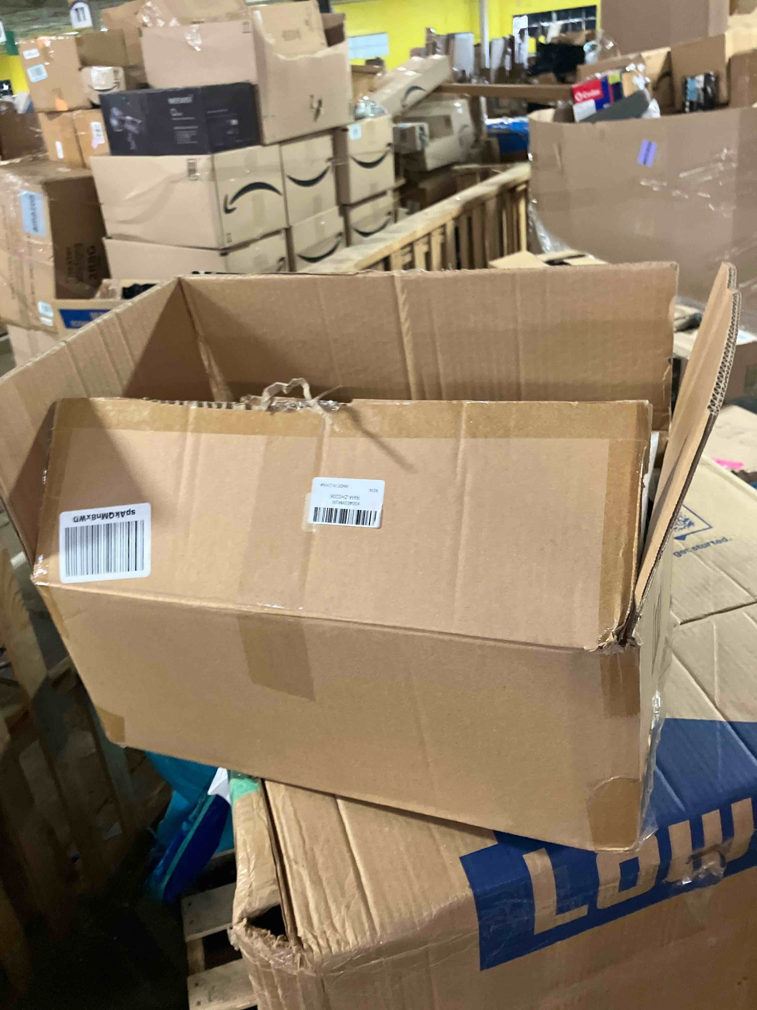 https://s3.amazonaws.com/lotting-images-prod/phillipi/PNK3543964_1753906799444.jpeg
