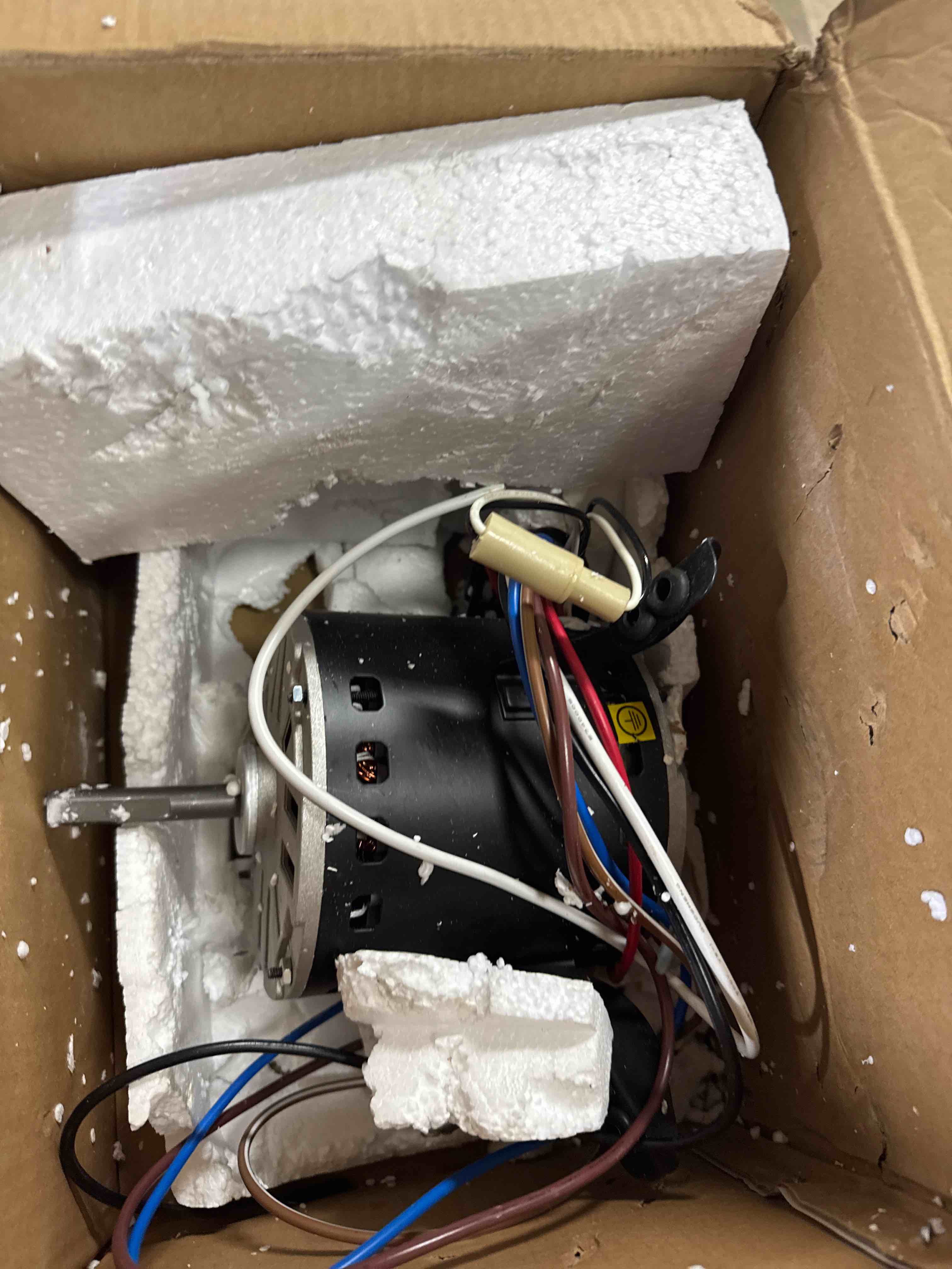 Condition photo showing Good Condition for 5KCP39PGV623CS Blower Fan Motor HC45TE113 Compatible with Carrier Bryant Payne Furnace, 3/4HP 1075RPM/3Speeds 115V 9.5A Replace GE Genteq Motor 82113 Y7L623F515S LEUNGOO