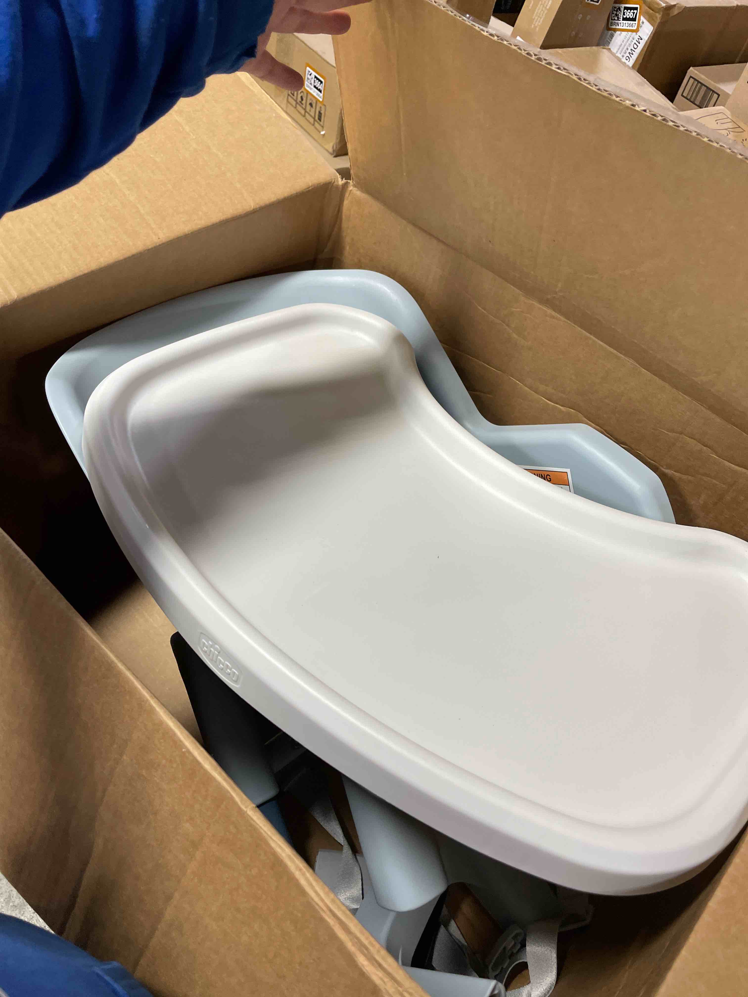 Condition photo showing Good Condition for Chicco Zest 4-in-1 Folding High Chair, Feeding Chair, Toddler Chair and Youth Stool, Multi-Use Easy Clean High Chair | Seasalt/Grey Seasalt Zest