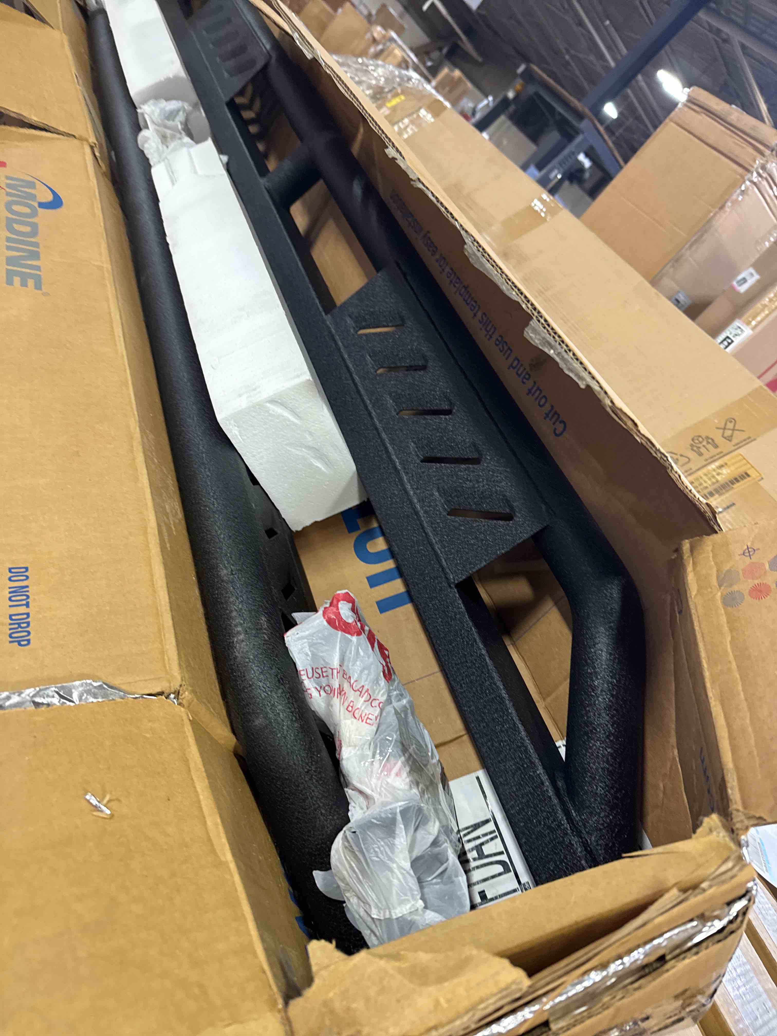 Condition photo showing Good Condition for tyger auto trax side steps compatible with 2015-2026 chevy colorado gmc canyon | crew cab | tg-tx7c29828 | textured black rail running board