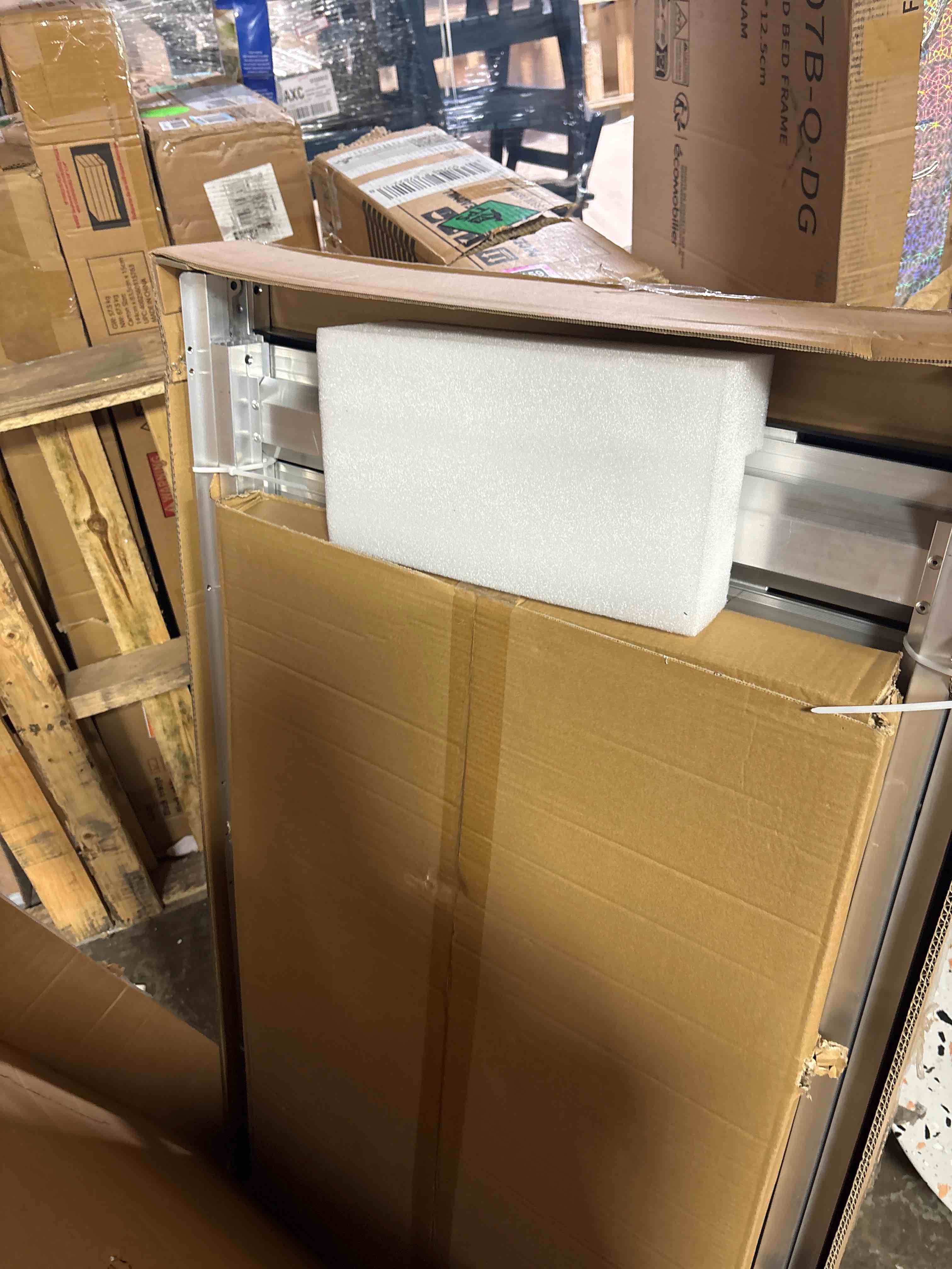 https://s3.amazonaws.com/lotting-images-prod/phillipi/PNK4409160_1776794890495.jpeg