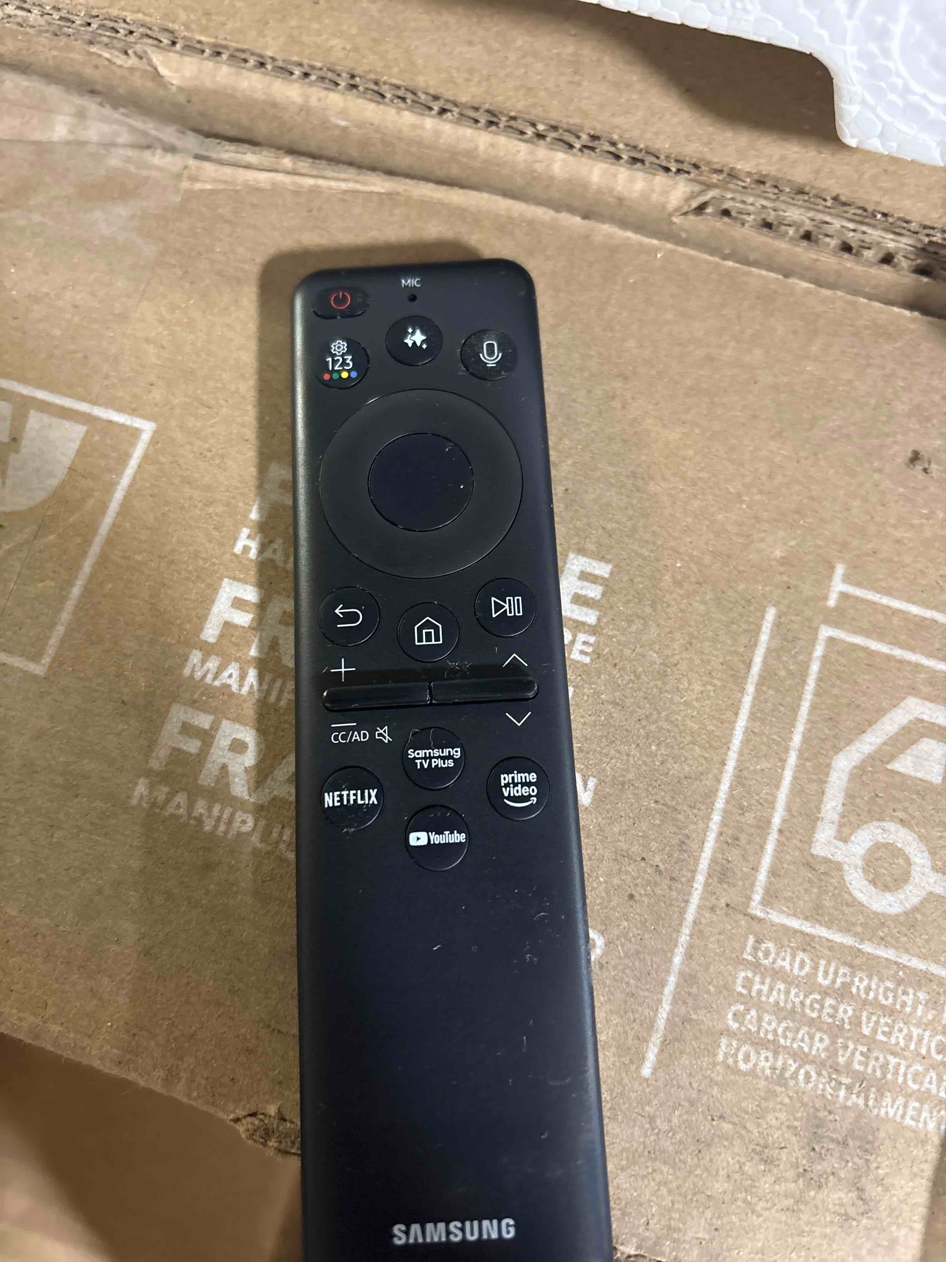 https://s3.amazonaws.com/lotting-images-prod/phillipi/PNK4409210_1776965088218.jpeg