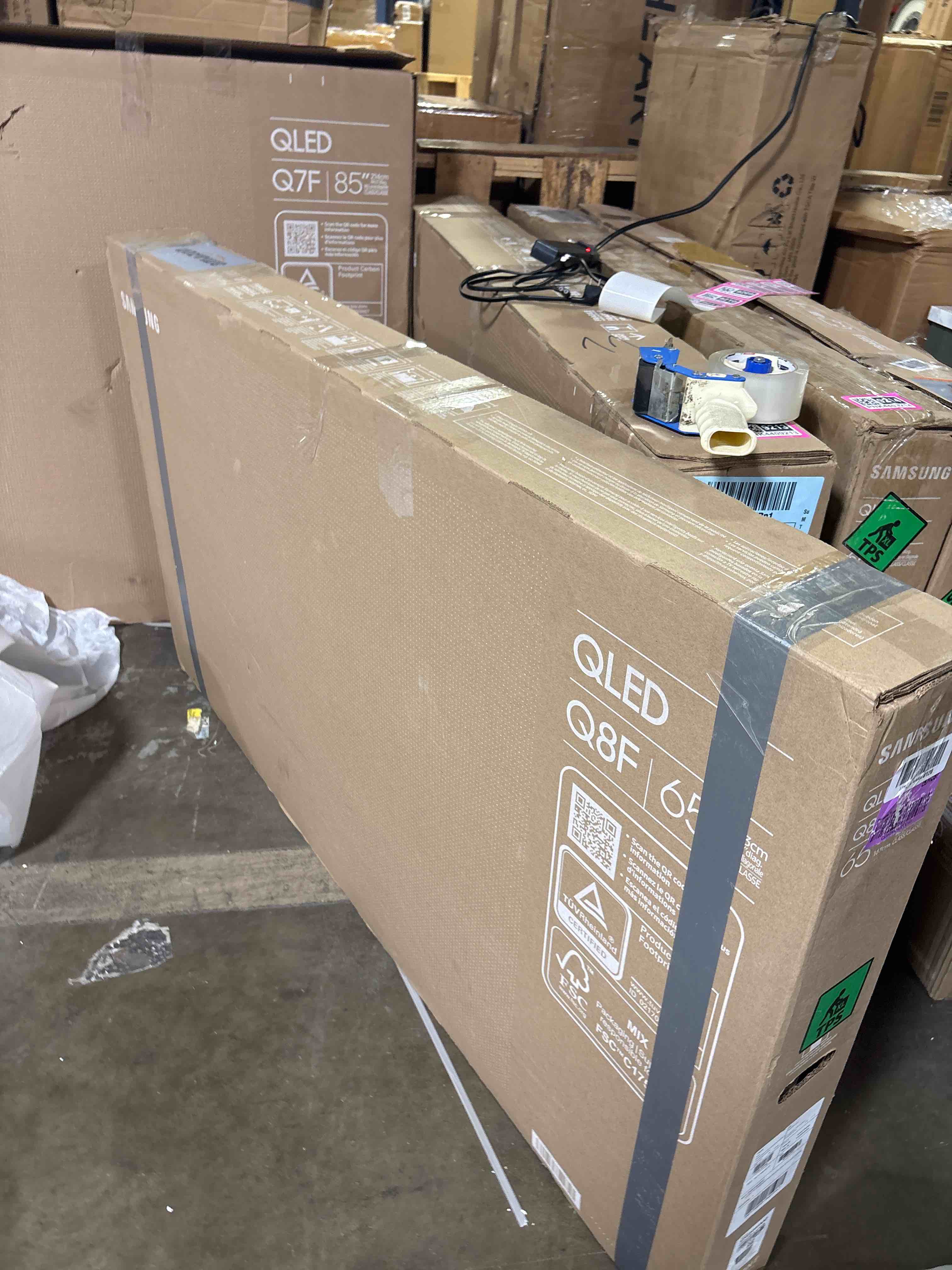 https://s3.amazonaws.com/lotting-images-prod/phillipi/PNK4409211_1776964664473.jpeg
