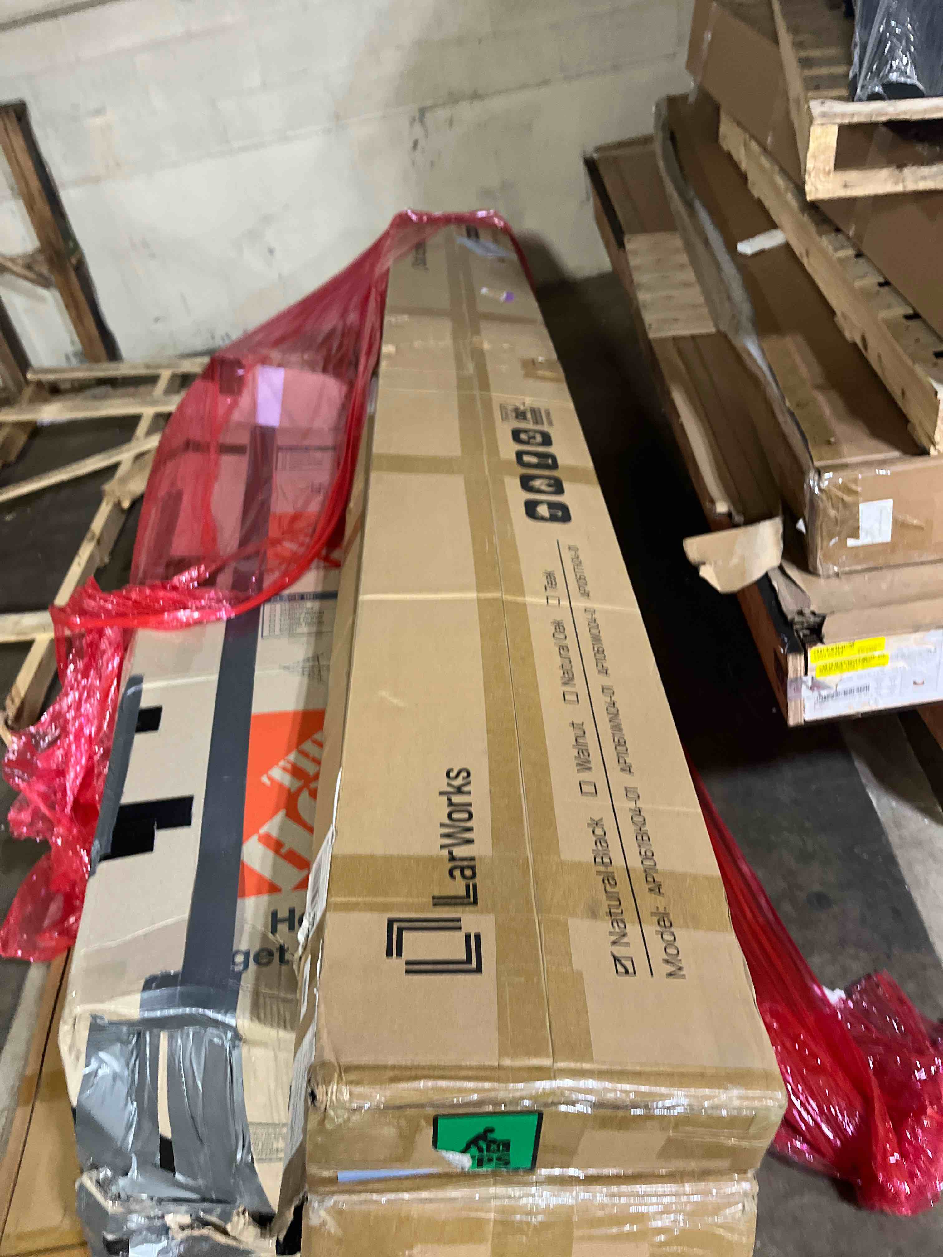 https://s3.amazonaws.com/lotting-images-prod/phillipi/PNK4409278_1777389618272.jpeg