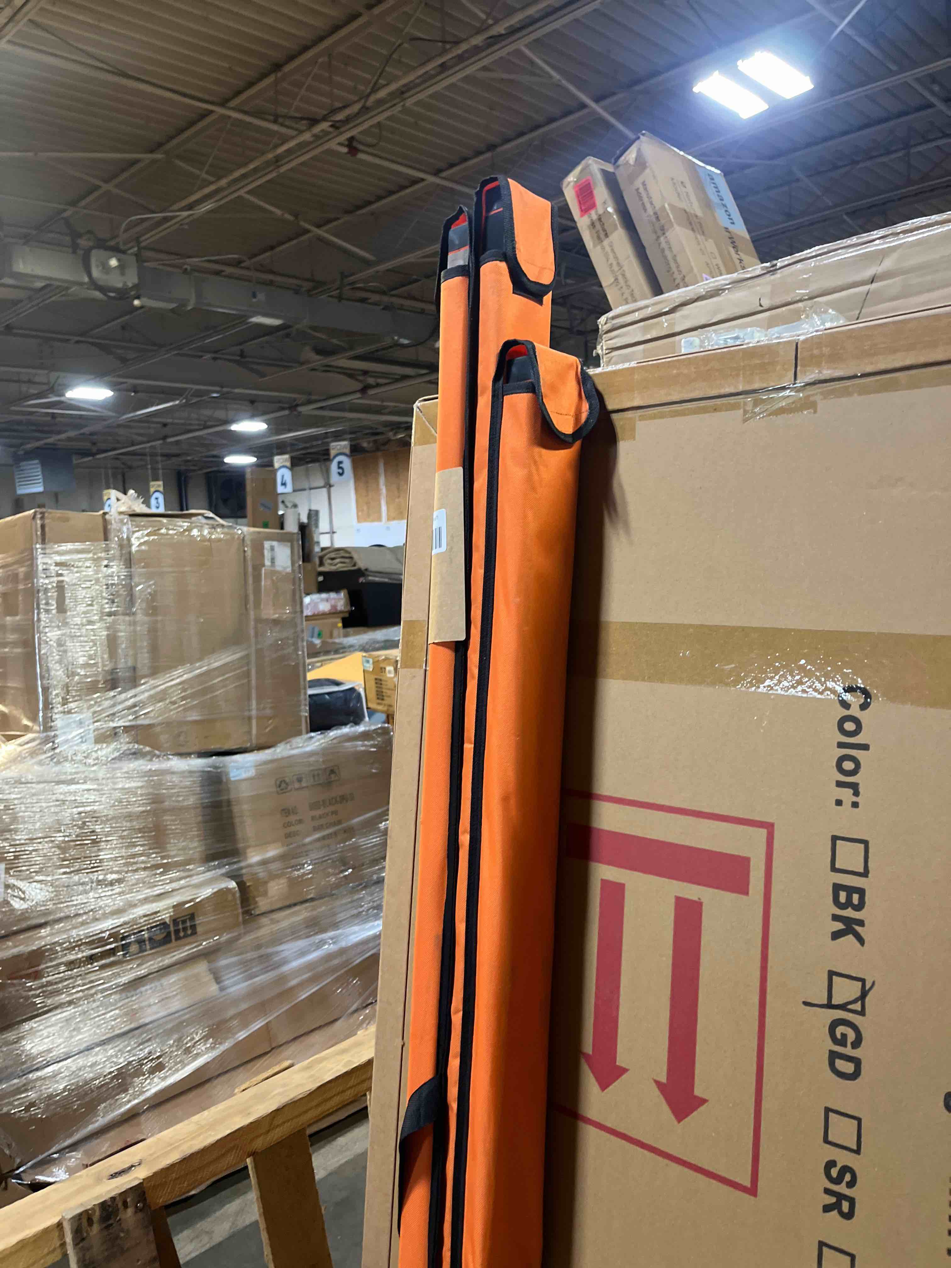 https://s3.amazonaws.com/lotting-images-prod/phillipi/PNK4409284_1777390451387.jpeg