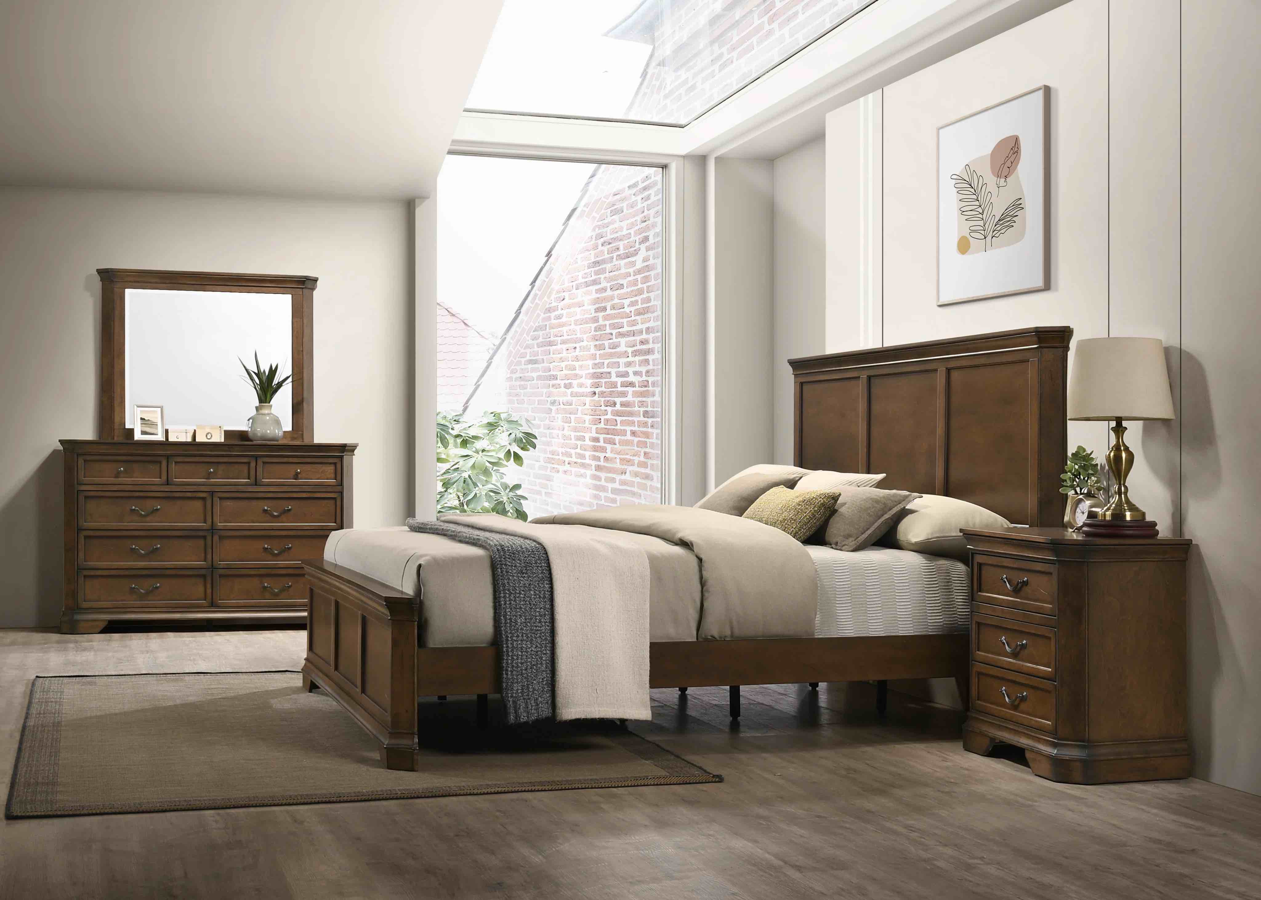 Condition photo showing New/Like New for maderne traditional wood panel king/queen rails for bedroom collection by roundhill furniture