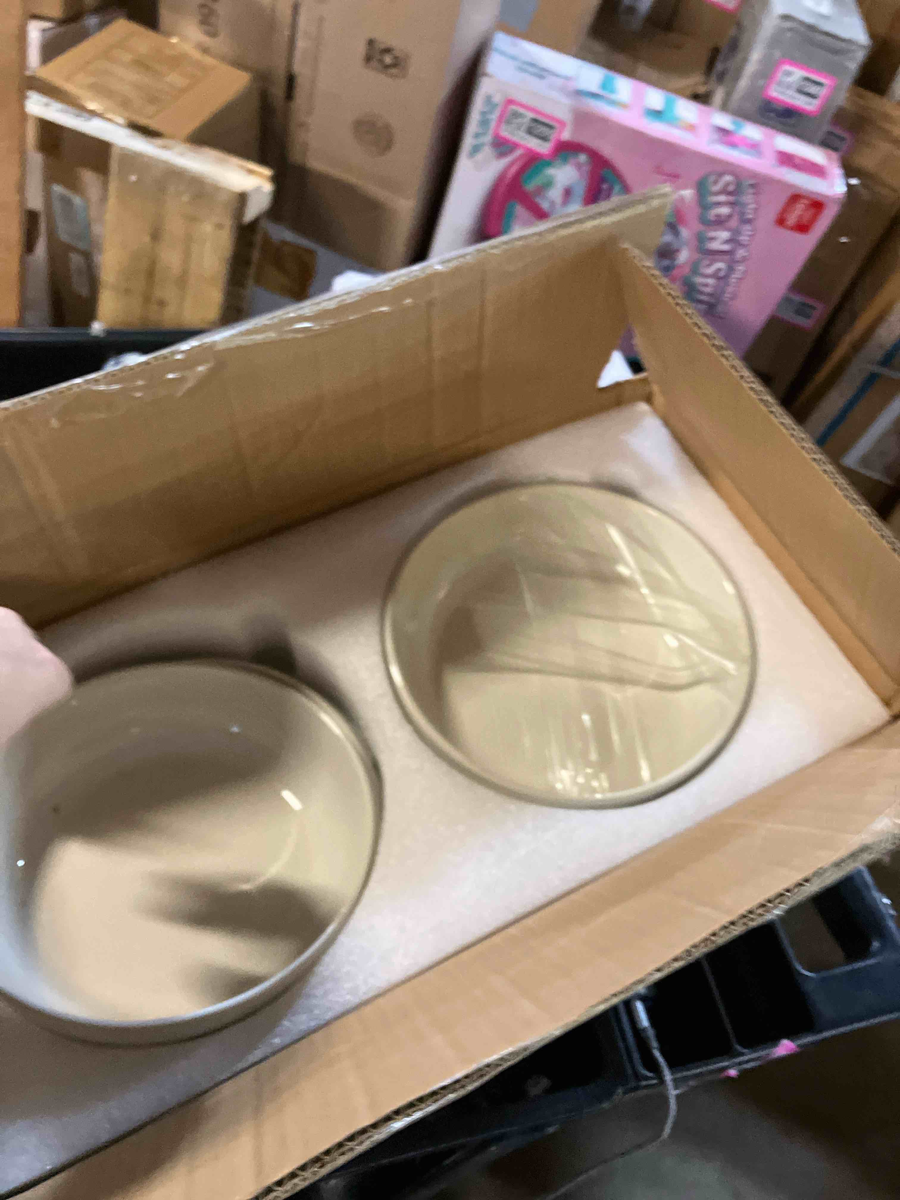 Condition photo showing New/Like New for Pasta Bowls Set of 8, 34oz Speckled Ceramic Bowls Set for Serving Salad, Pasta, Soup, Dinner, 8" Wide and Deep Bowls, Dishwasher & Microwave Safe, Matte Terracotta Base (Gray White)