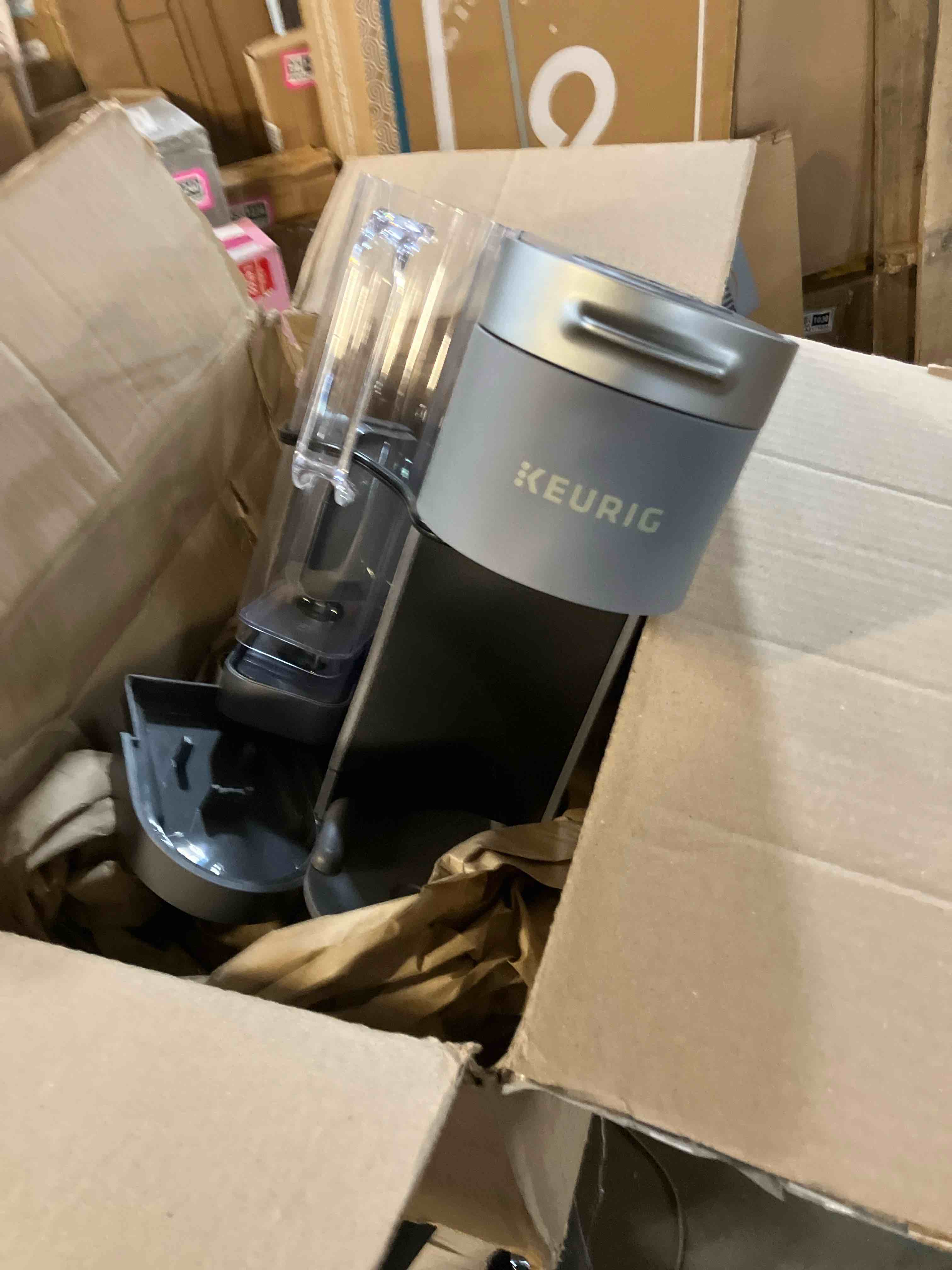 Condition photo showing Good Condition for Keurig K-Supreme Single Serve K-Cup Pod Coffee Maker, MultiStream Technology, 4 Brew Sizes, 66oz Dual-Position Removable Reservoir, Gray Gray Coffee Maker