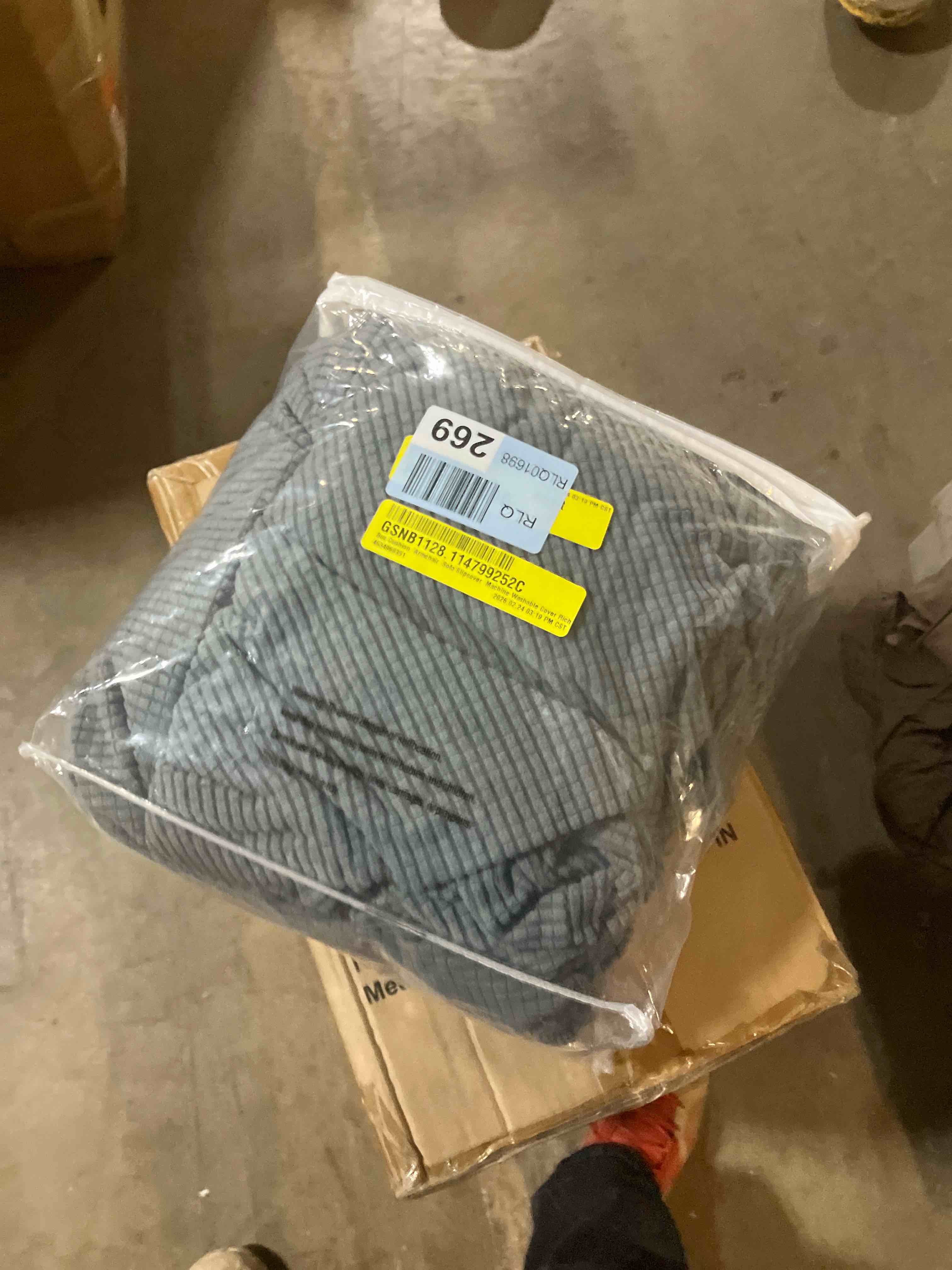 Condition photo showing Good Condition for Box Cushion Armchair Sofa Slipcover Machine Washable Cover Rich Textured High Spandex Small Checks Knitted Jacquard Sofa Slipcover with Cushion Covers