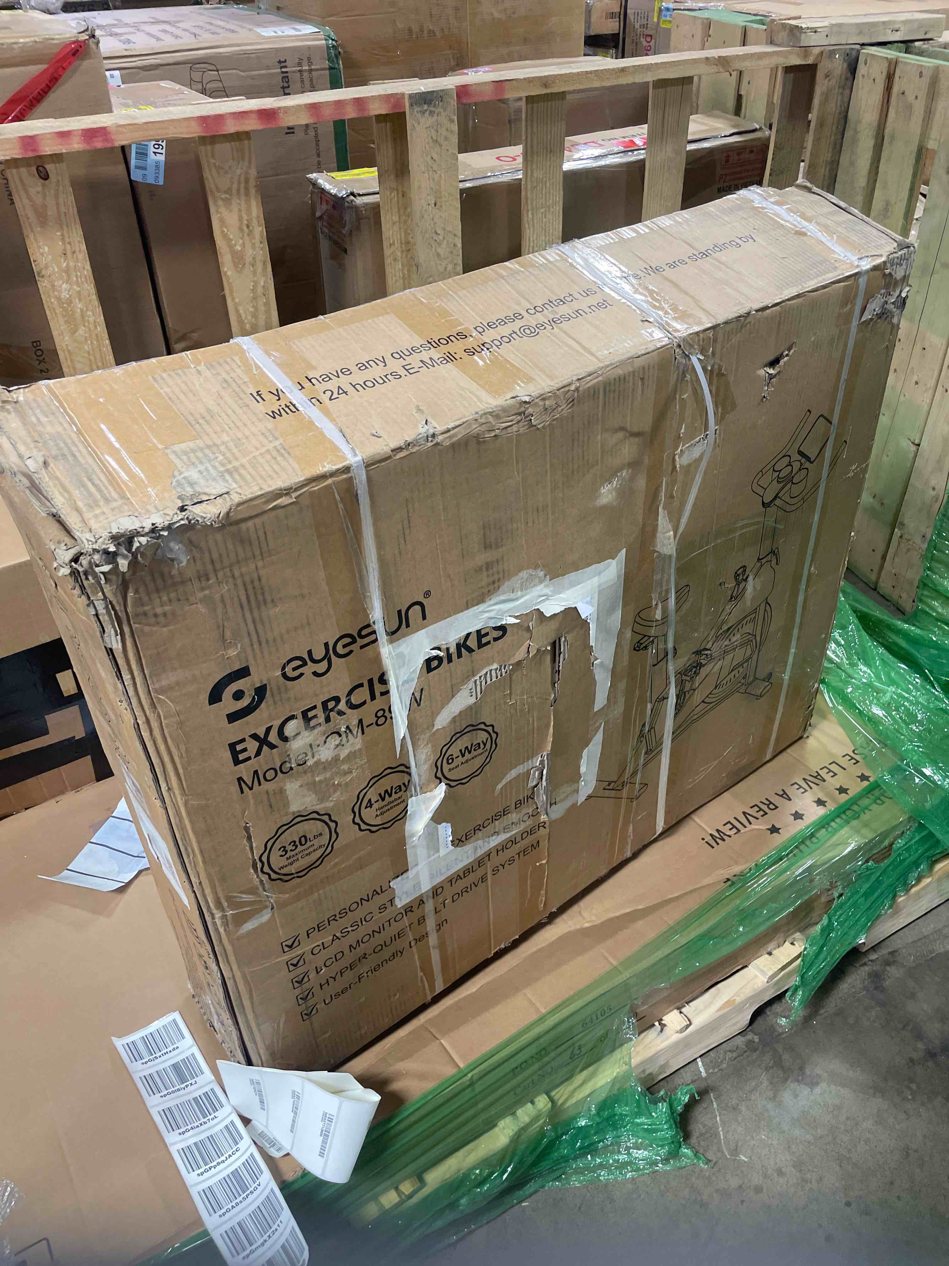 Condition photo showing New/Like New for The EYESUN QM-89W Exercise Bike, showcasing its design and key features