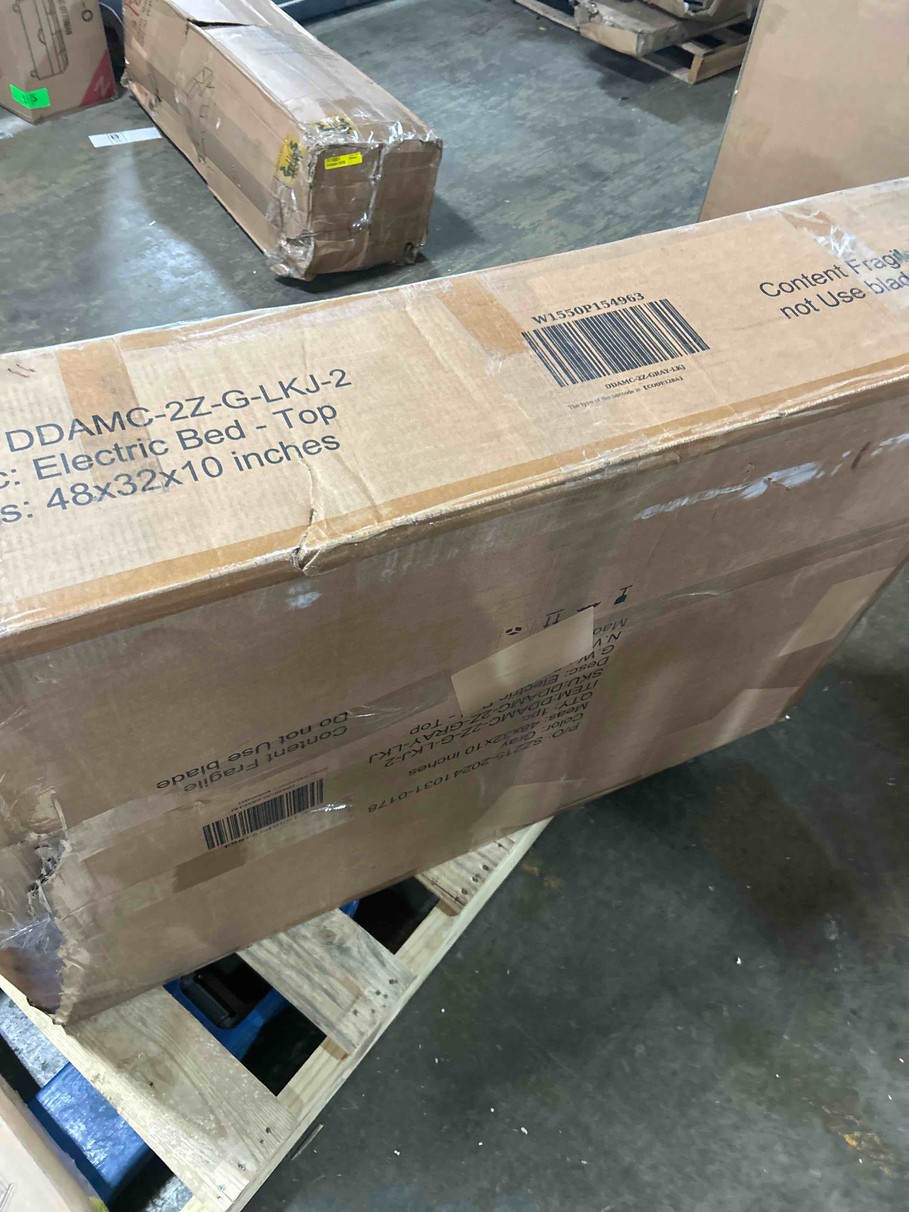 Condition photo showing As Is for amada full adjustable bed frame, electric base with wireless remote, 4 usb ports, led night light, head & foot incline, zero gravity, anti-snore -(bed top only)