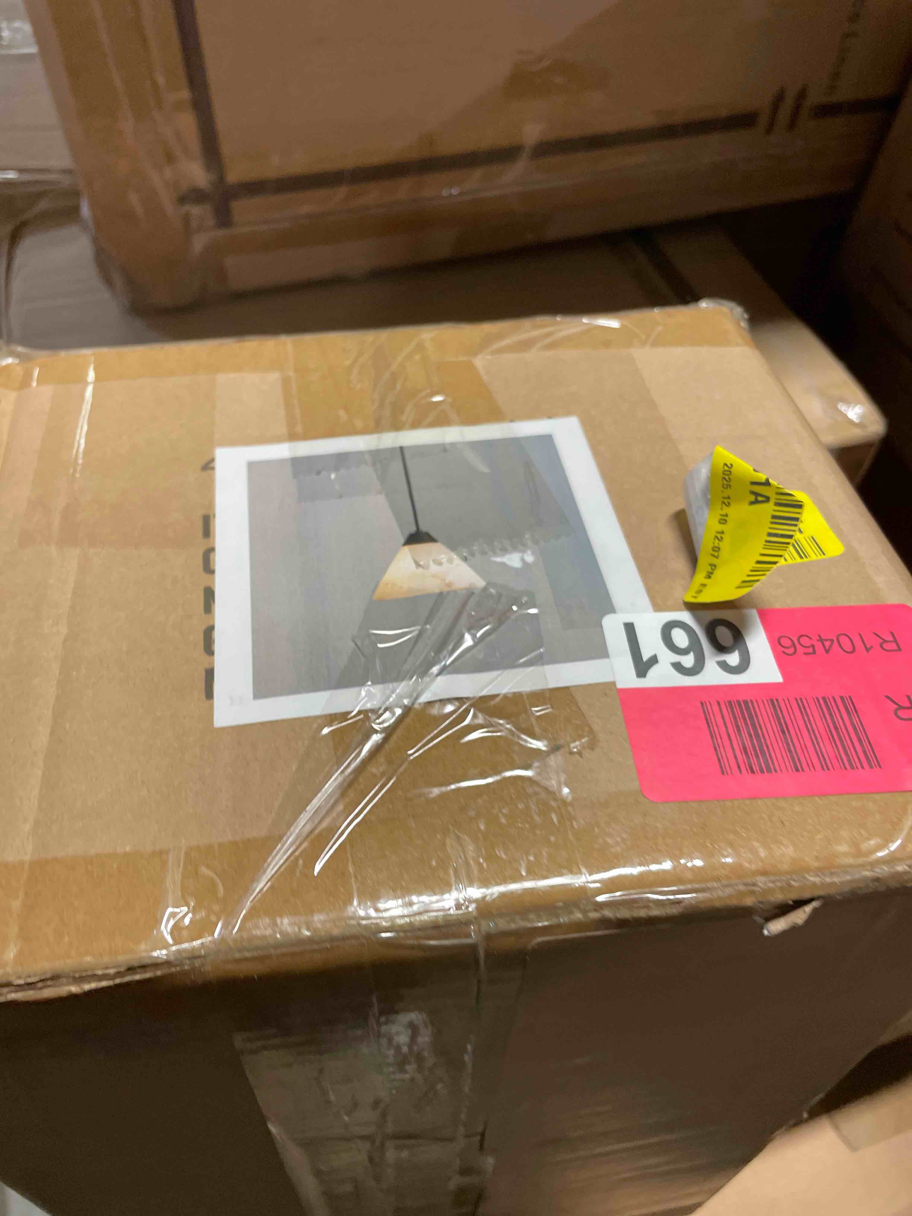 Condition photo showing New/Like New for alabaster modern pendant light industrial marble black pendant lighting fixture white natural stone hanging lamp mid century chandelier for dining room kitchen island bedroom living room