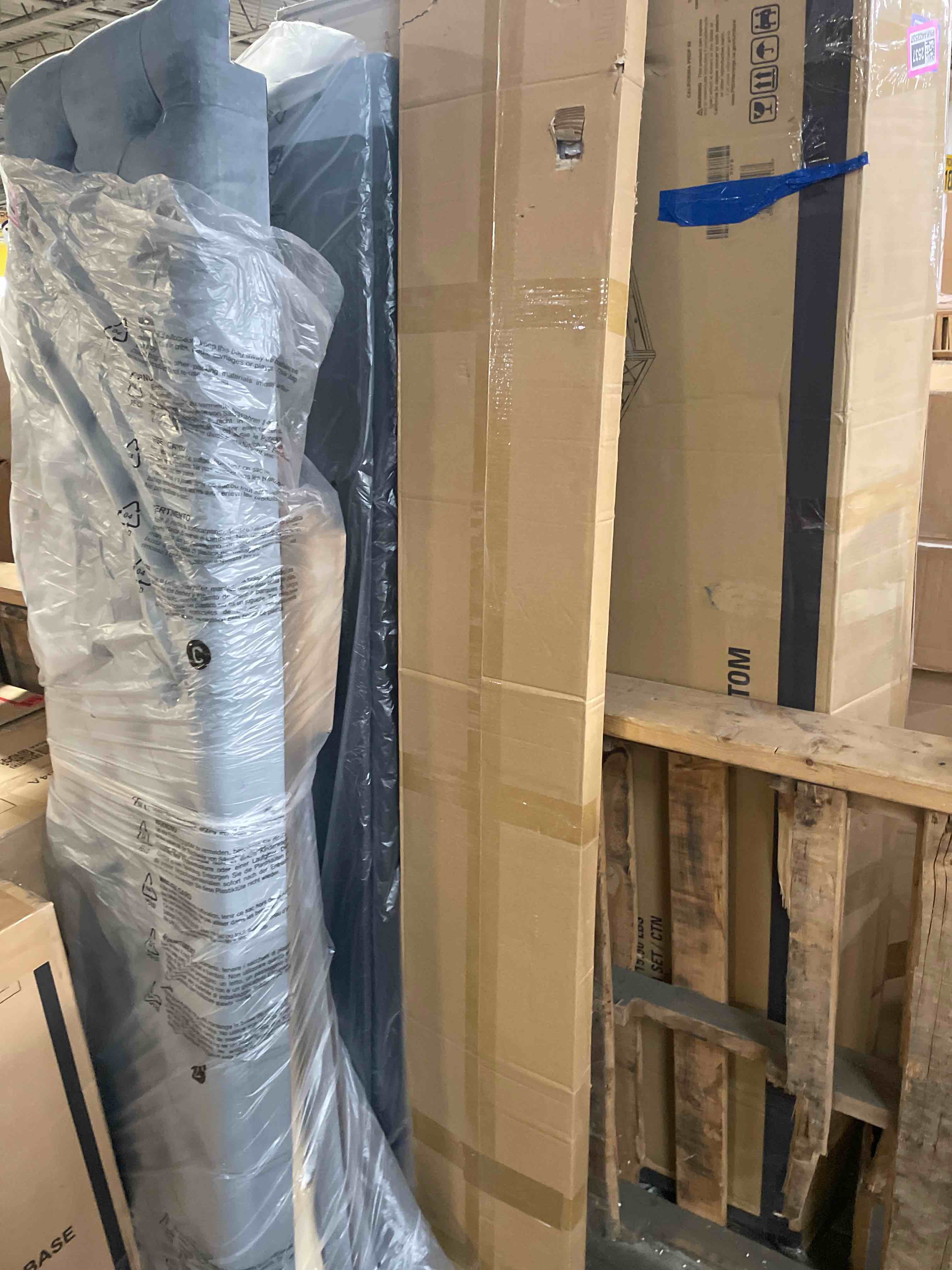 Condition photo showing New/Like New for olanglab acoustic wood wall panels 4 pack, sound dampening wood slat wall panels 23.6" x 47.2", cool oak (only 2 pack) 