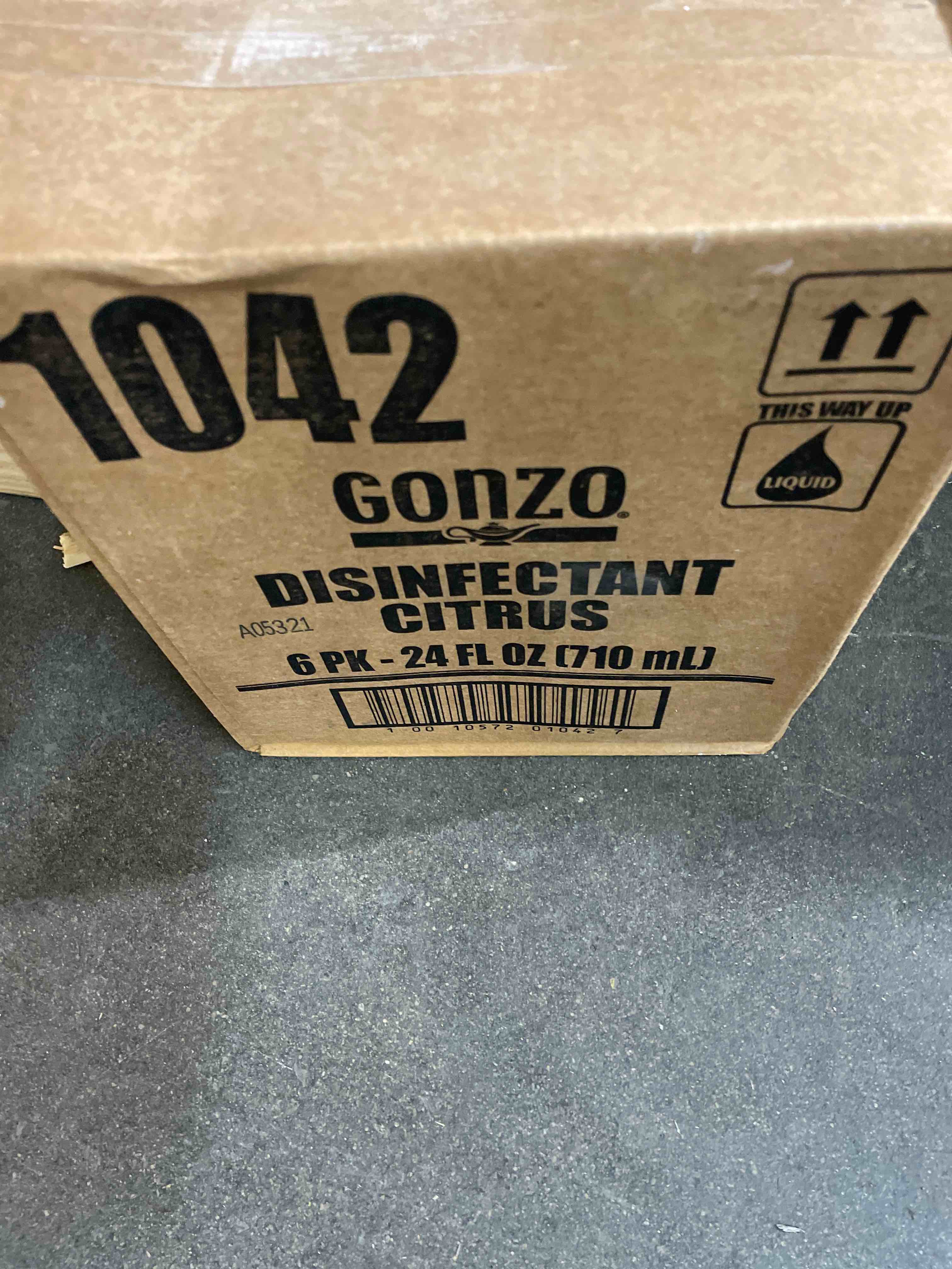 Condition photo showing New/Like New for weiman gonzo desinfectant citrus 24fl + free microfiber cleaning cloth (6 pack)