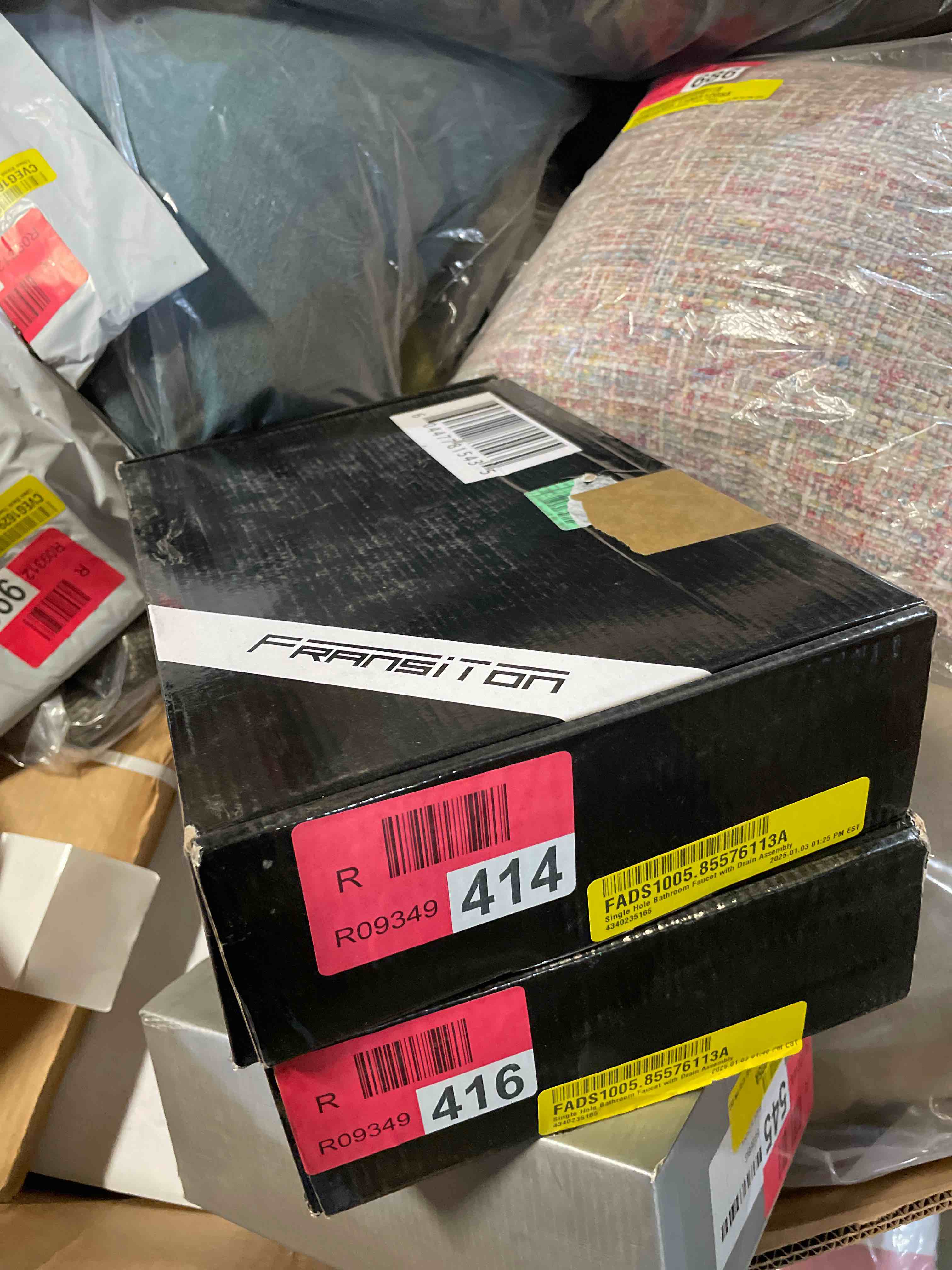 Condition photo showing New/Like New for single hole bathroom faucet with drain assembly