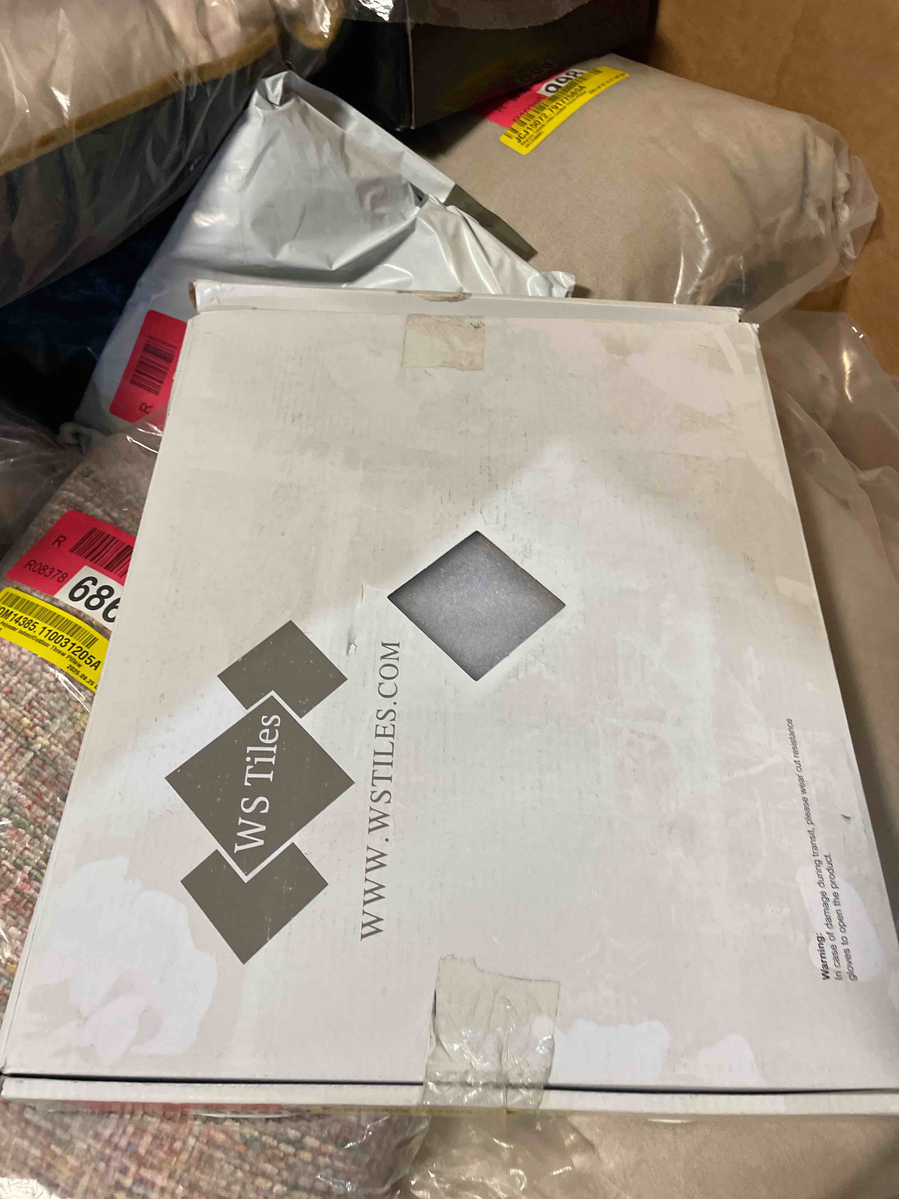 Condition photo showing New/Like New for premium 3" x 6" straight edge glass mosaic subway tile