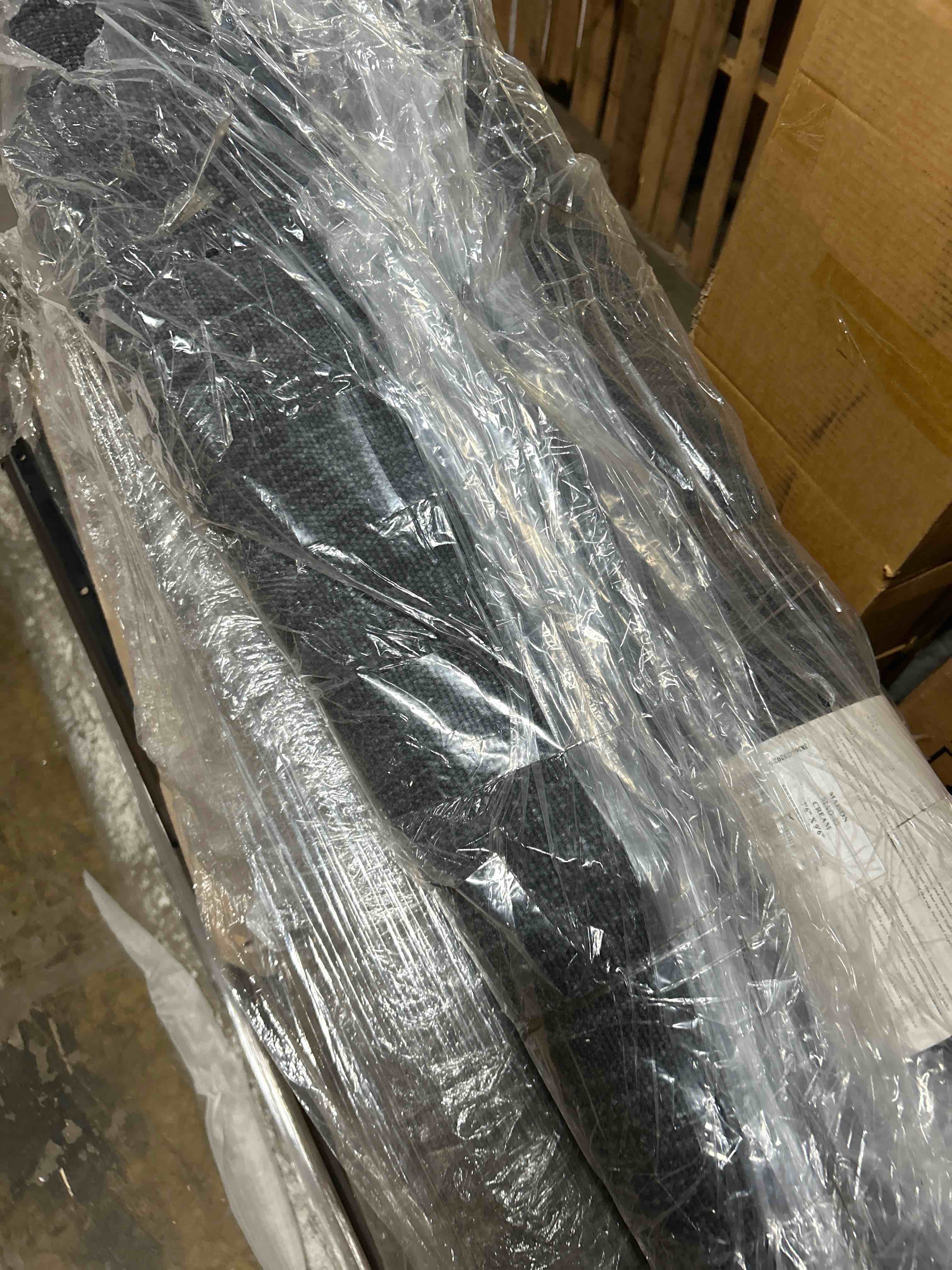 Condition photo showing New/Like New for loloi rifle paper co. maison collection mao-05 wisteria cream 7'-6" x 9'-6", .19" pile height, area rug wisteria cream 7'6" x 9'6" (rectangular)