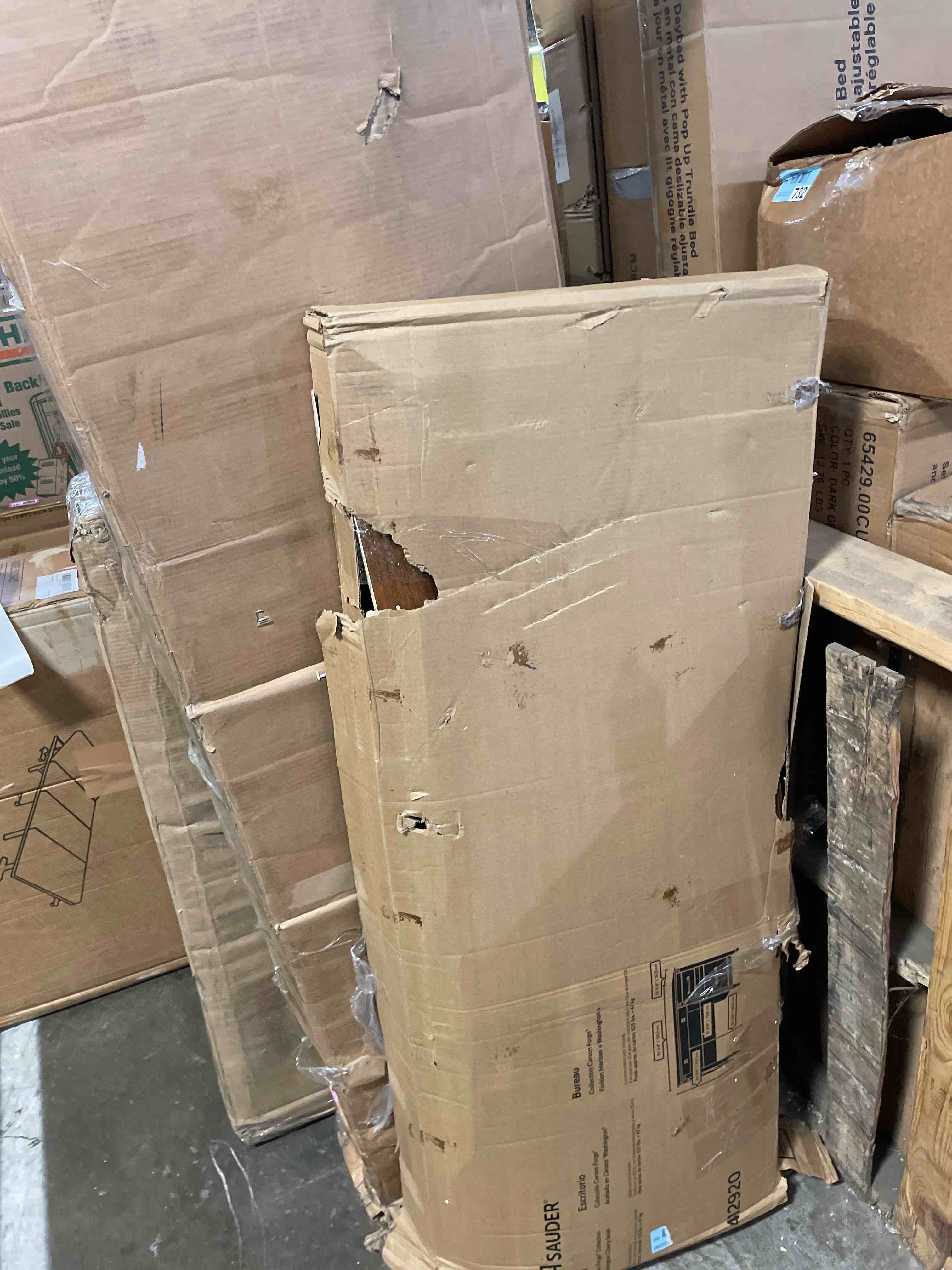 https://s3.amazonaws.com/lotting-images-prod/phillipi/PNK4413043_1776445441708.jpeg