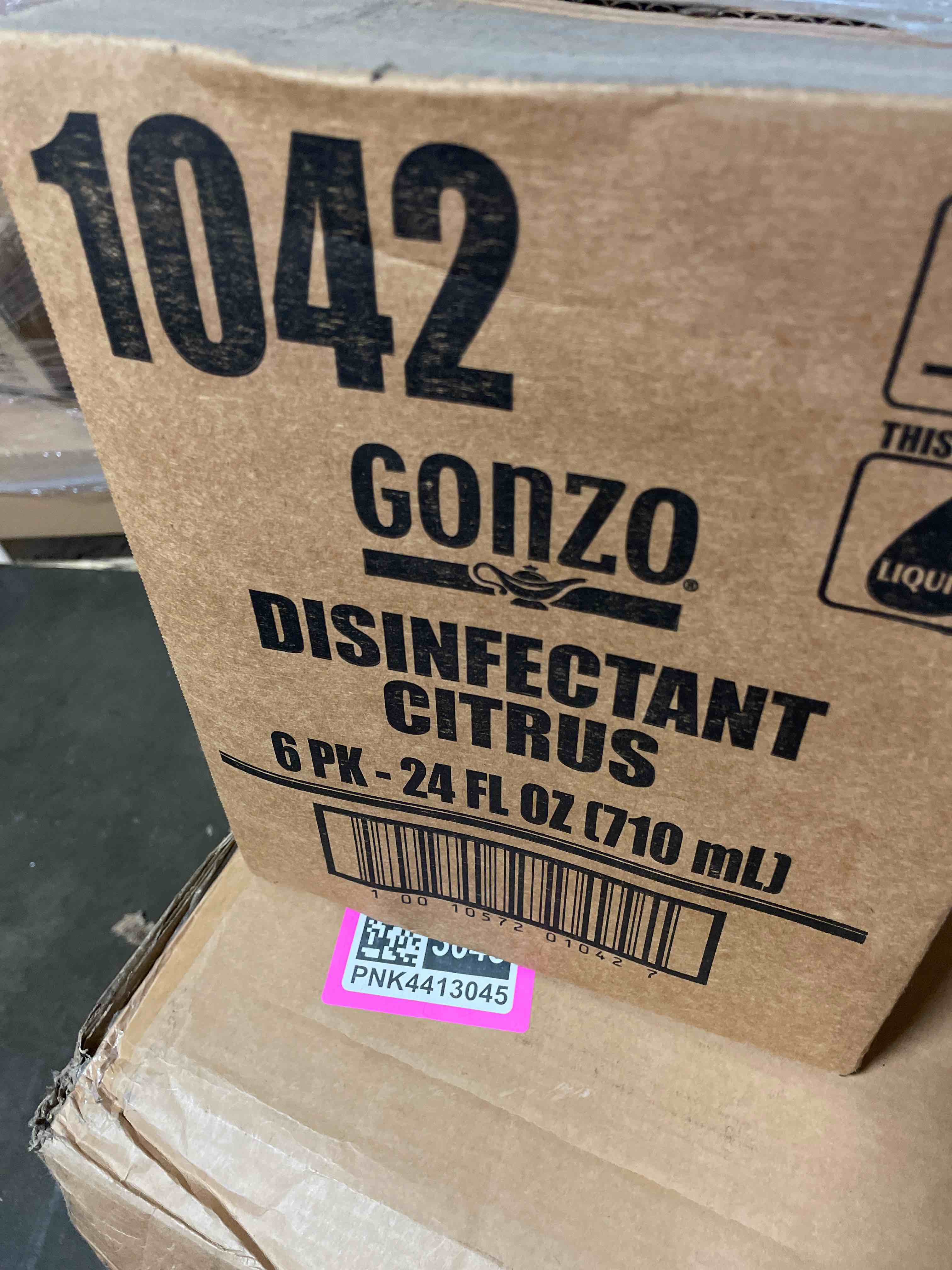 Condition photo showing New/Like New for weiman gonzo desinfectant citrus 24fl + free microfiber cleaning cloth (6 pack) 