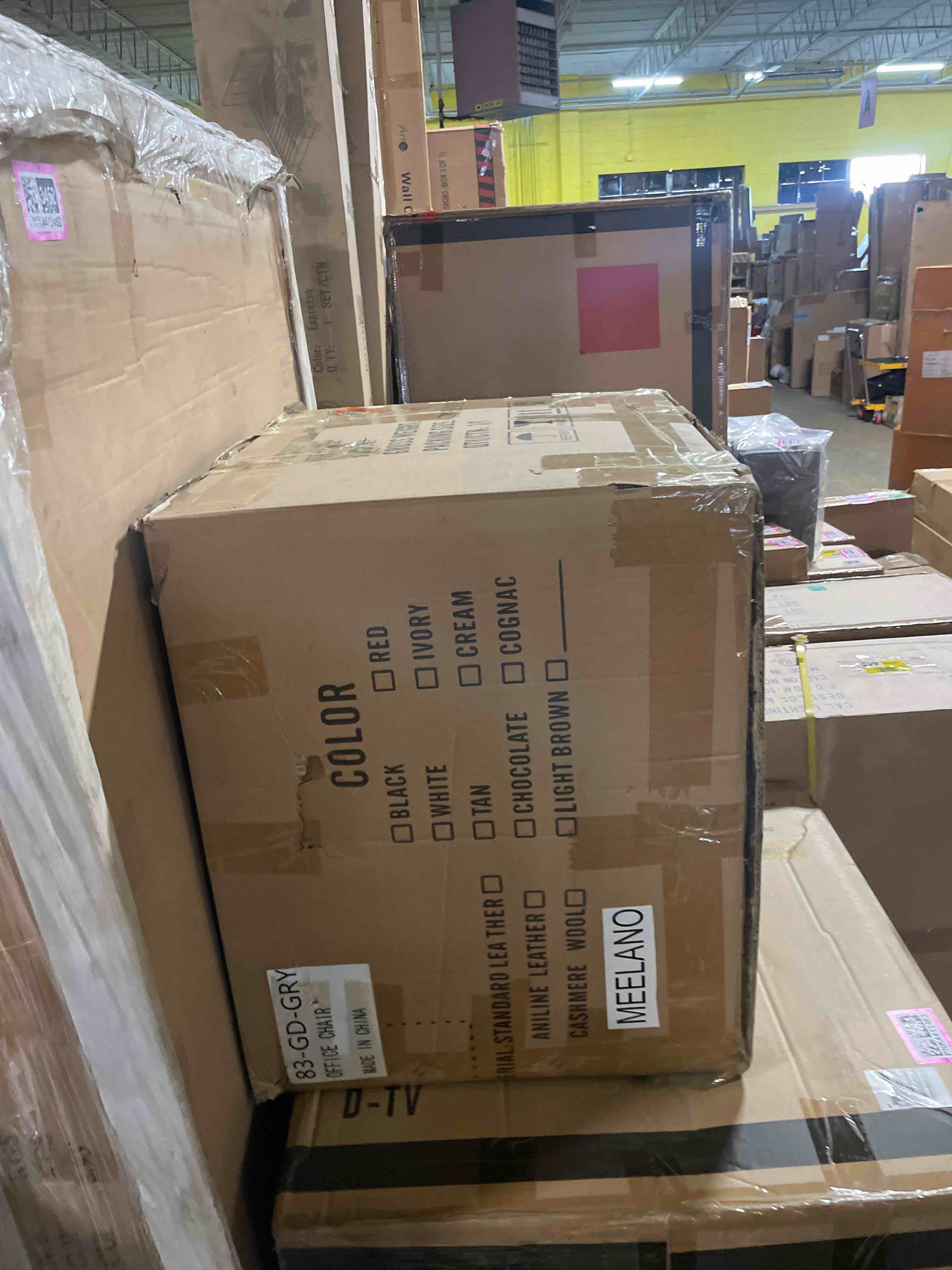 Condition photo showing New/Like New for meelano m83 chair, grey, gold finish