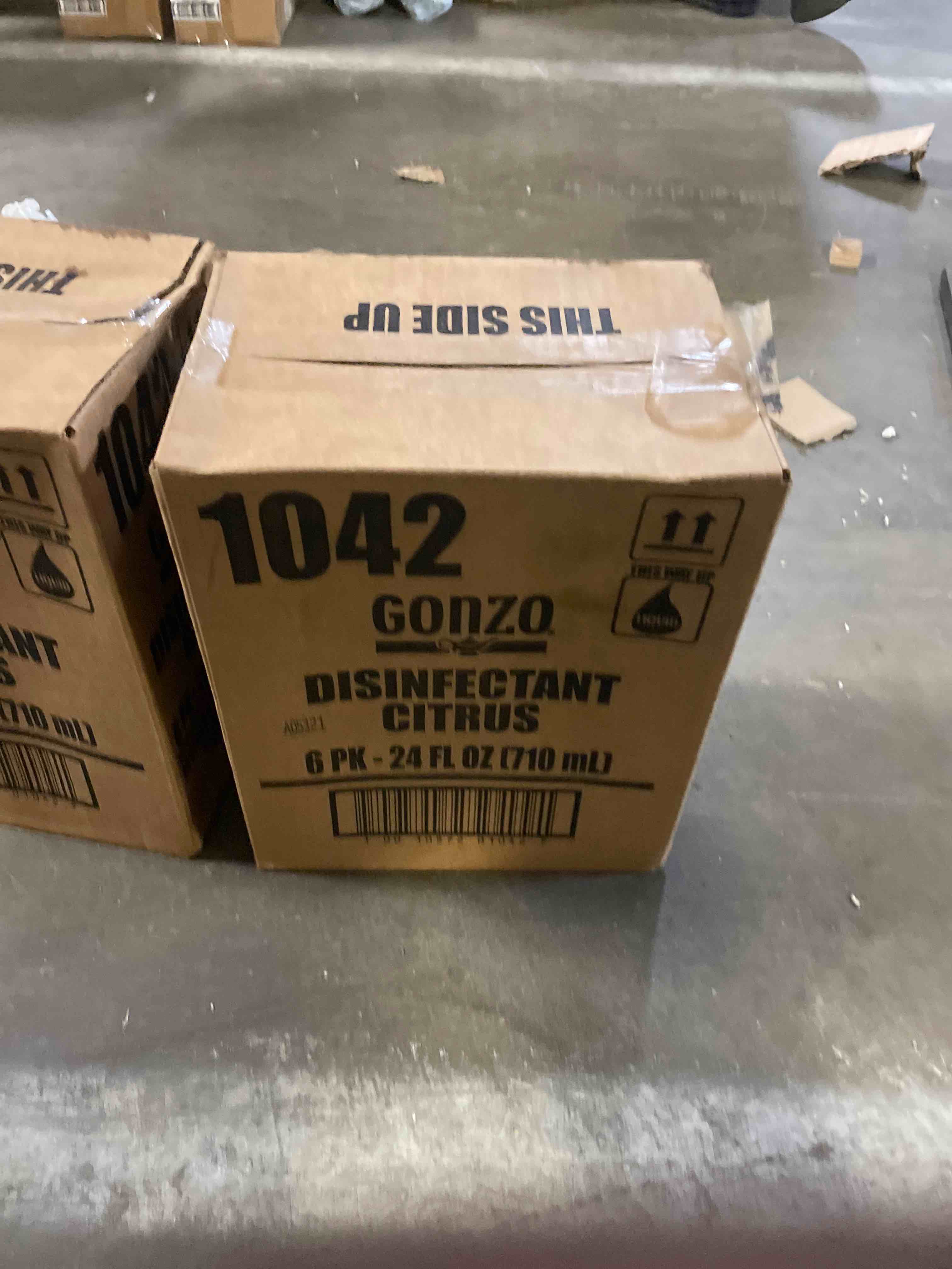 Condition photo showing New/Like New for 6 pack weiman gonzo desinfectant citrus 24fl + free microfiber cleaning cloth
